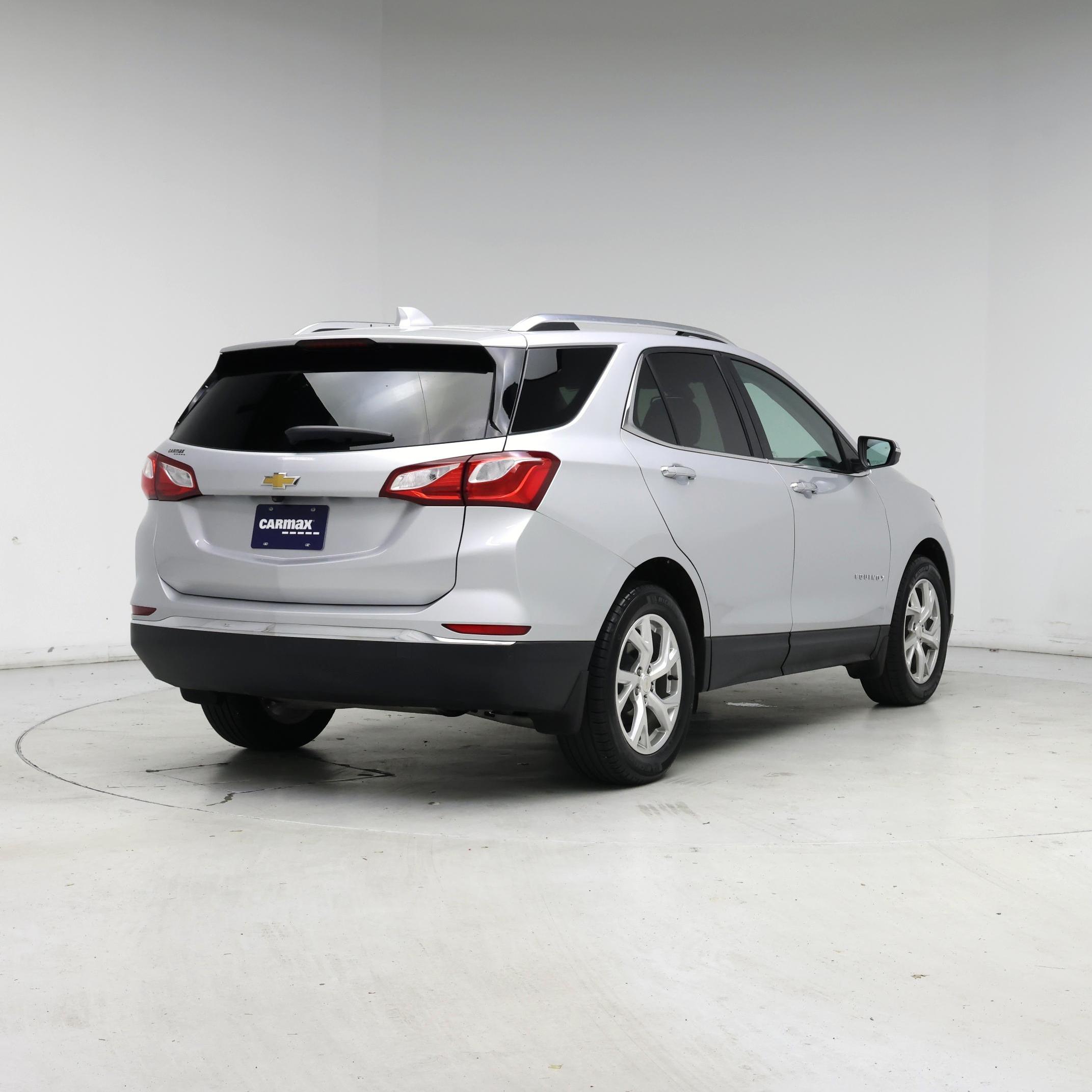 Thumbnail: 2021 Chevrolet Equinox - 8