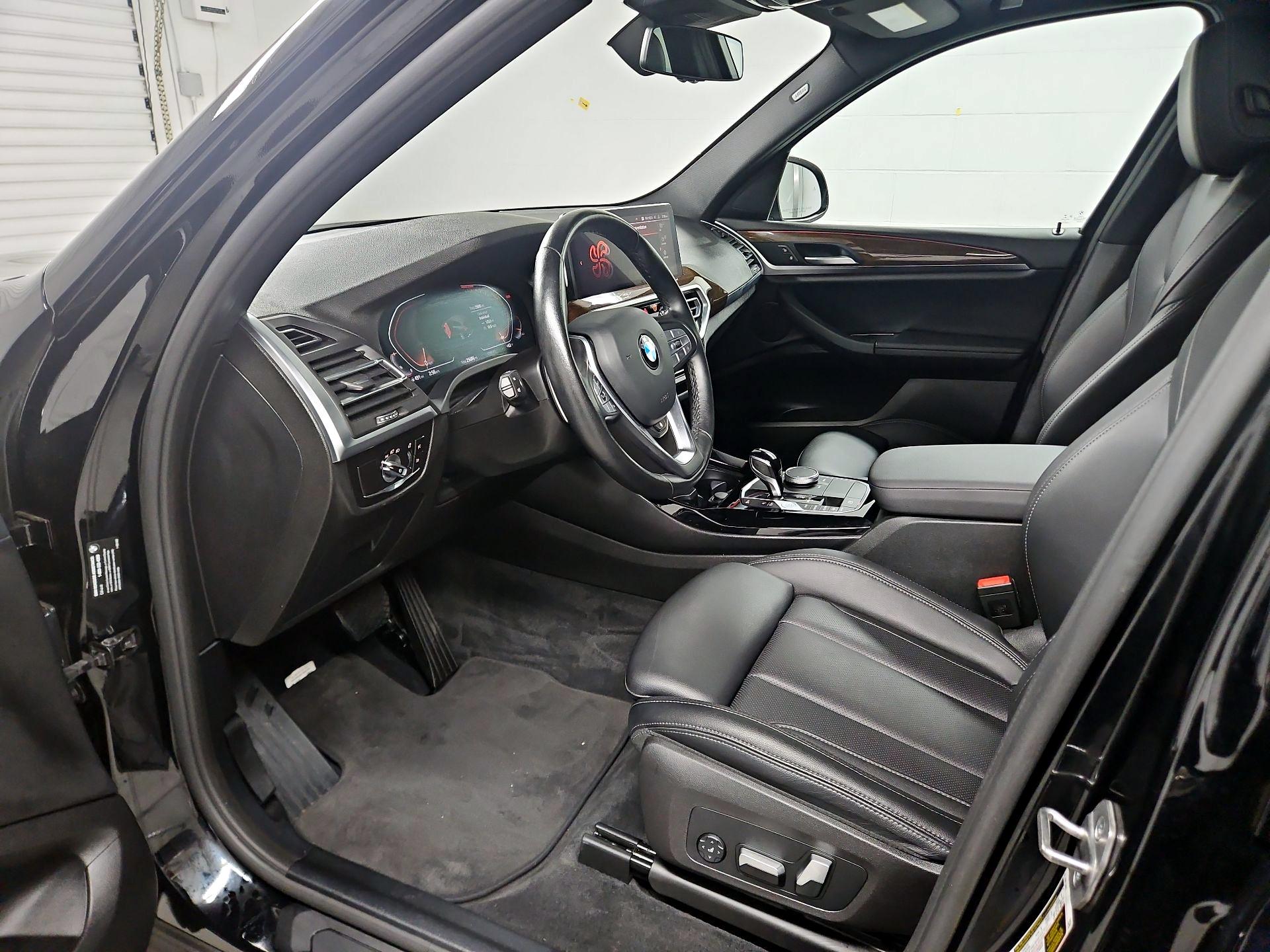 Thumbnail: 2022 BMW X3 - 11