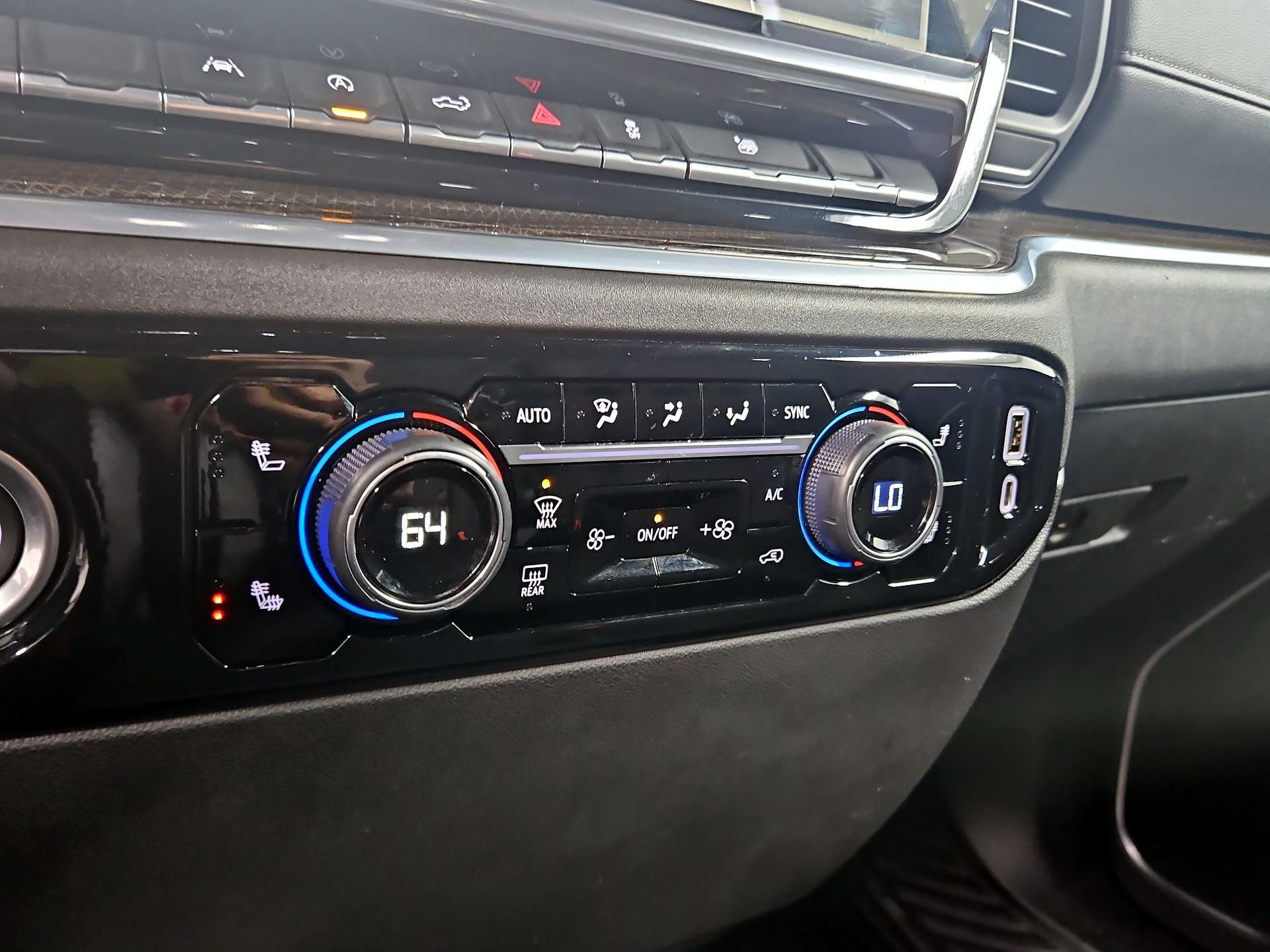 Thumbnail: 2022 Chevrolet Silverado 1500 - 16