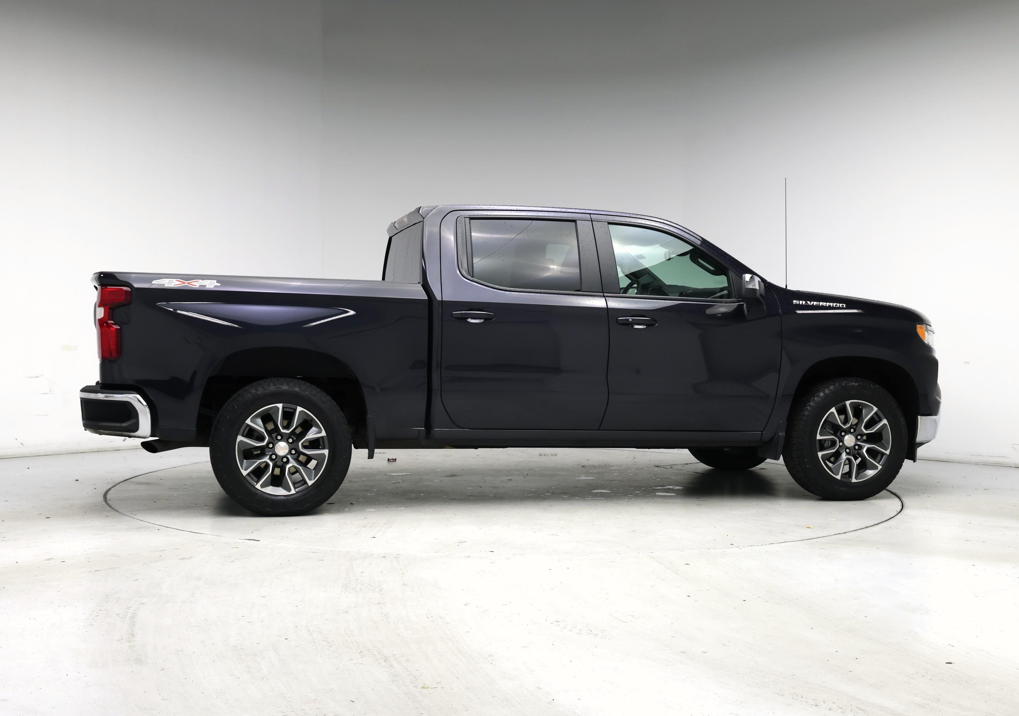 Thumbnail: 2022 Chevrolet Silverado 1500 - 7