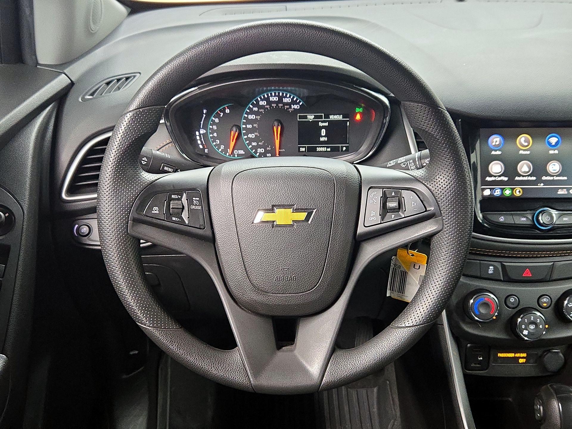 Thumbnail: 2022 Chevrolet Trax - 10