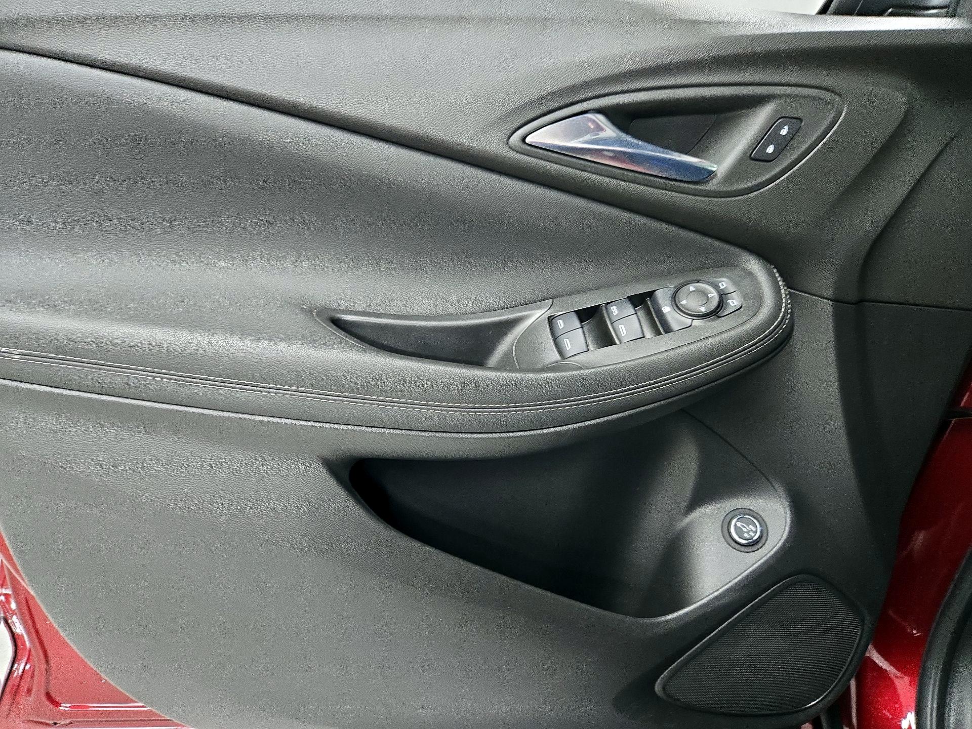 Thumbnail: 2022 Buick Encore GX - 12