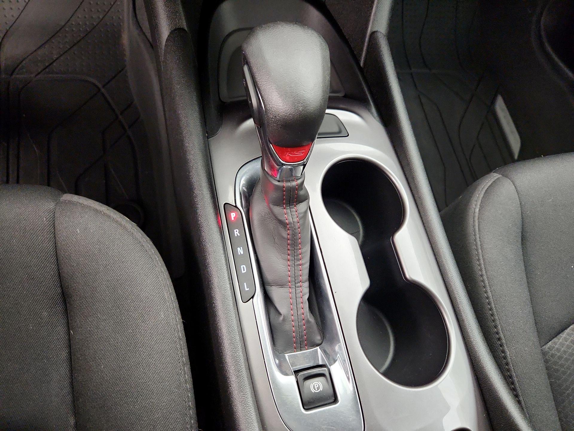 Thumbnail: 2022 Chevrolet Malibu - 17