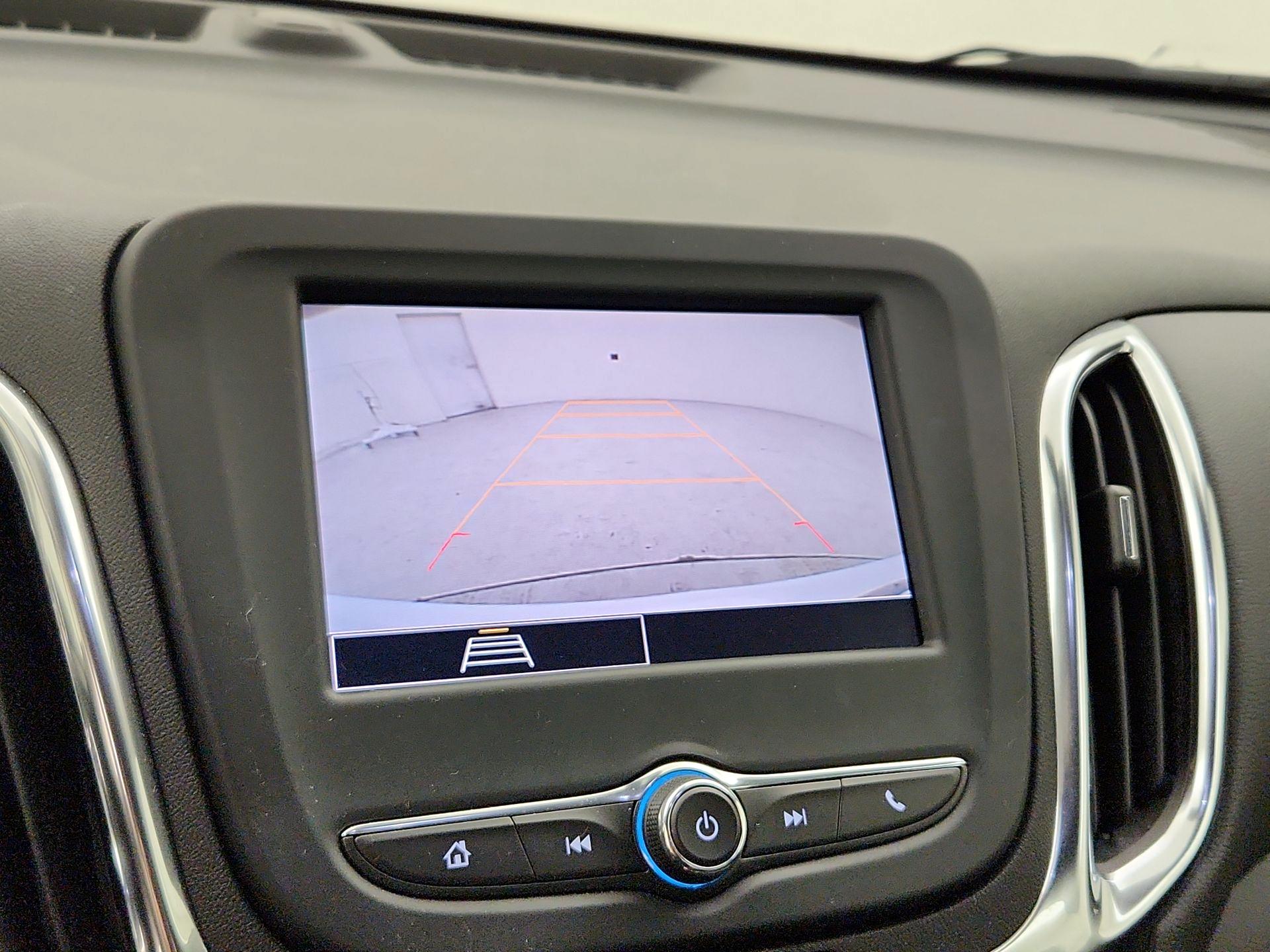 Thumbnail: 2022 Chevrolet Equinox - 14