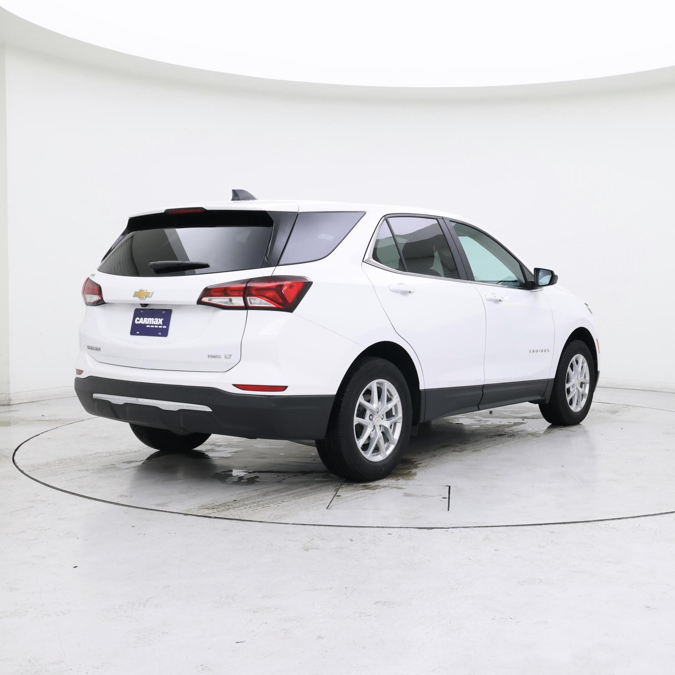 Thumbnail: 2022 Chevrolet Equinox - 8