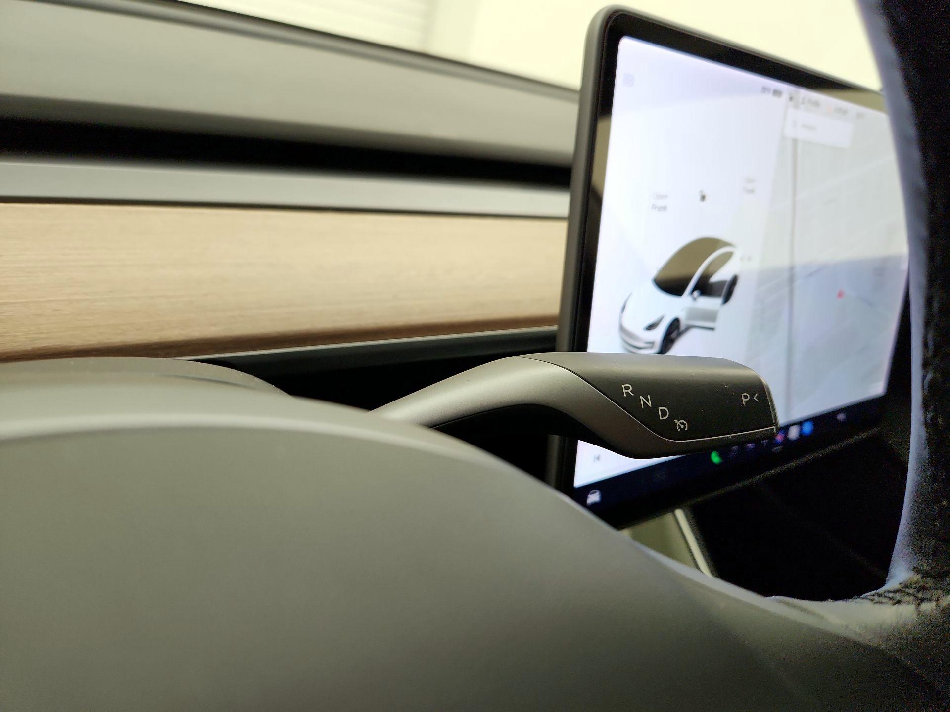 Thumbnail: 2020 Tesla Model 3 - 17