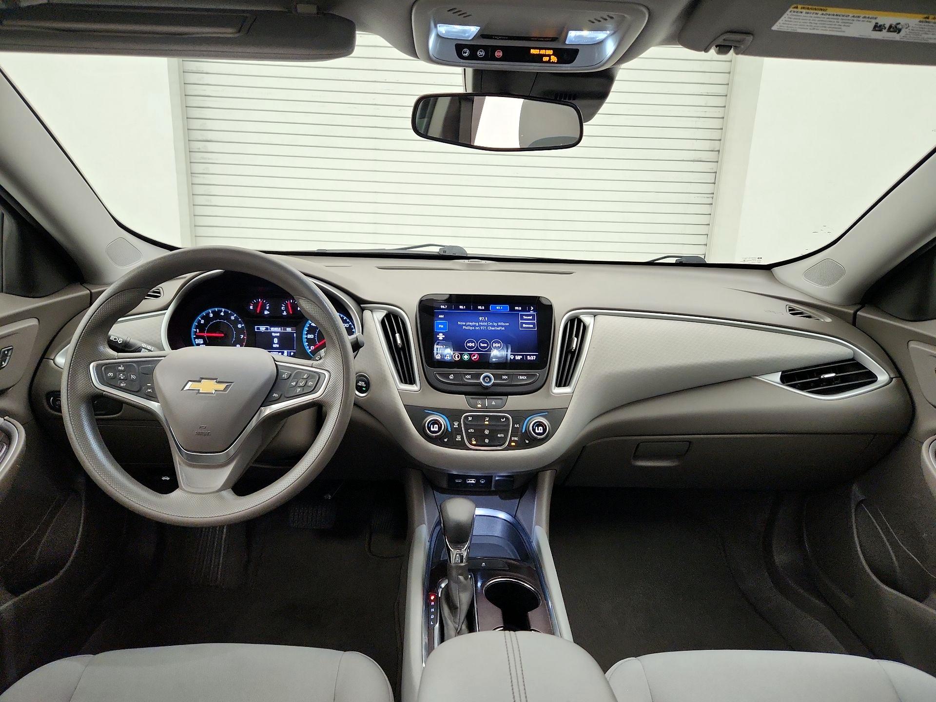 Thumbnail: 2023 Chevrolet Malibu - 9