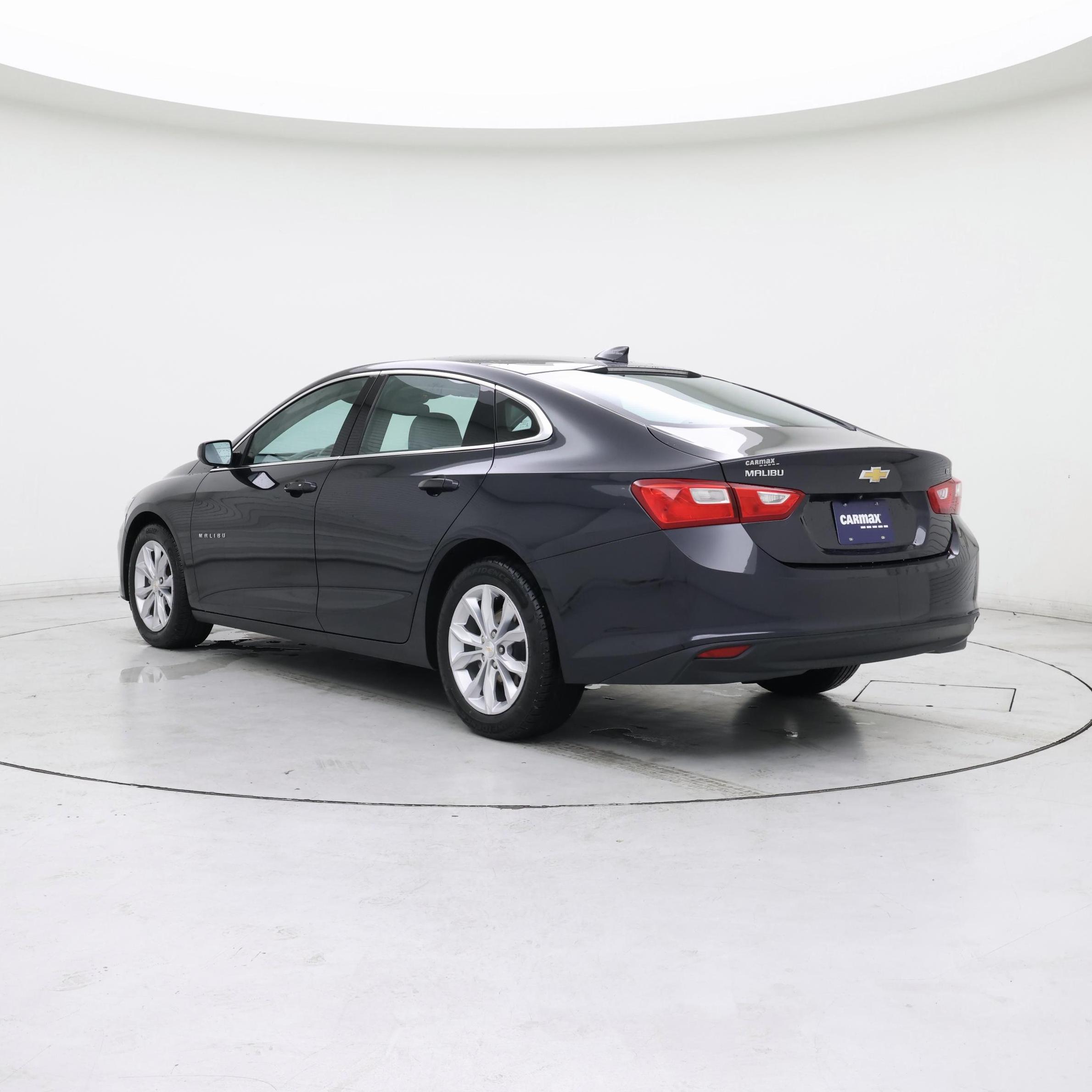 Thumbnail: 2023 Chevrolet Malibu - 2