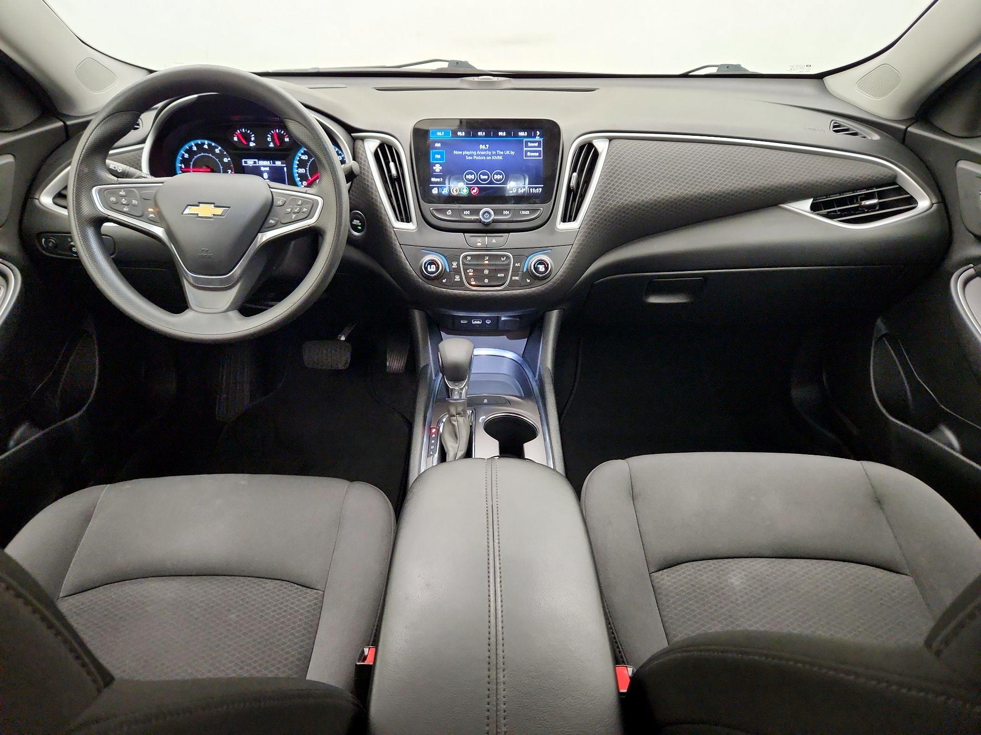 Thumbnail: 2023 Chevrolet Malibu - 9