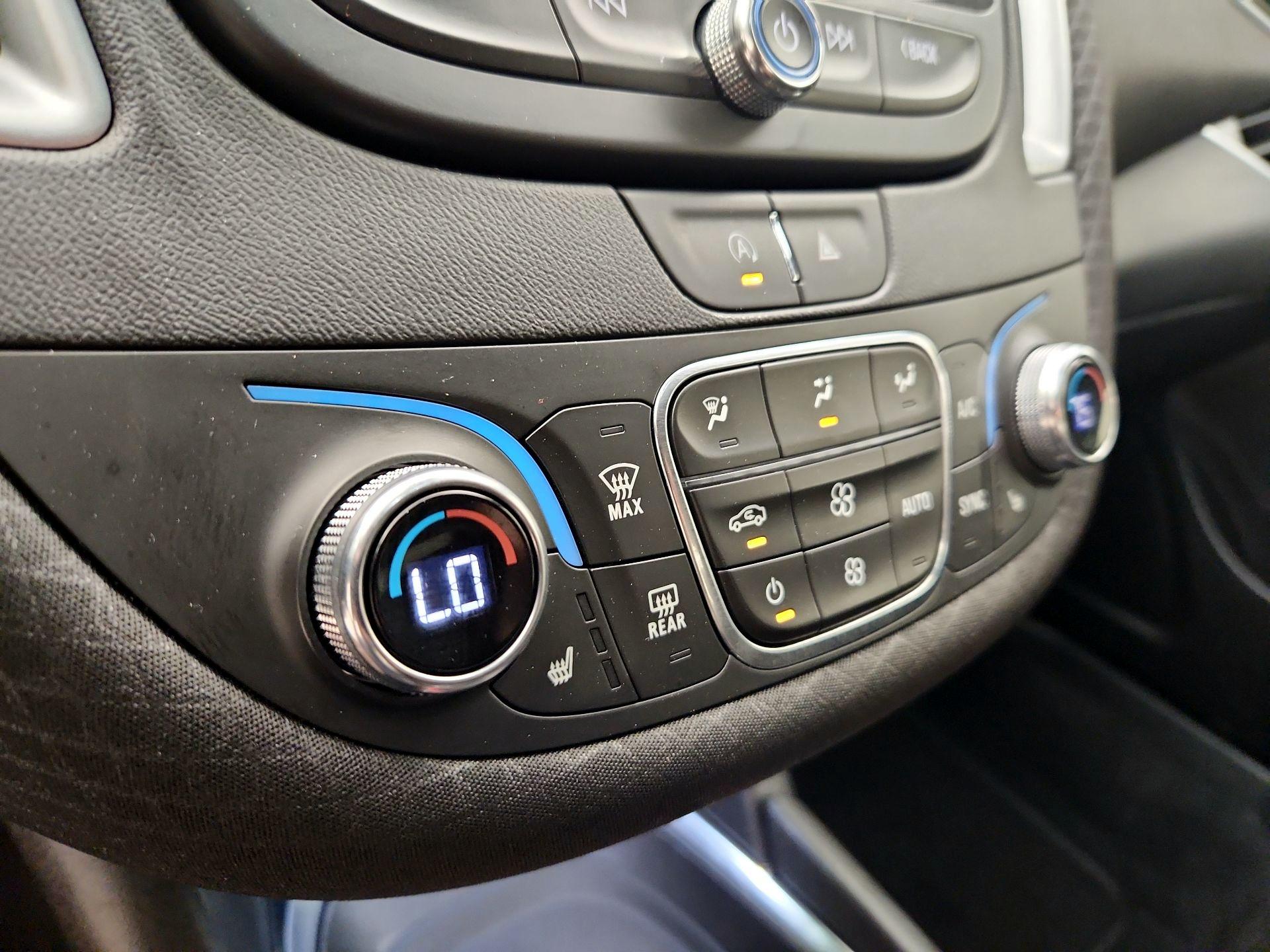 Thumbnail: 2023 Chevrolet Malibu - 16