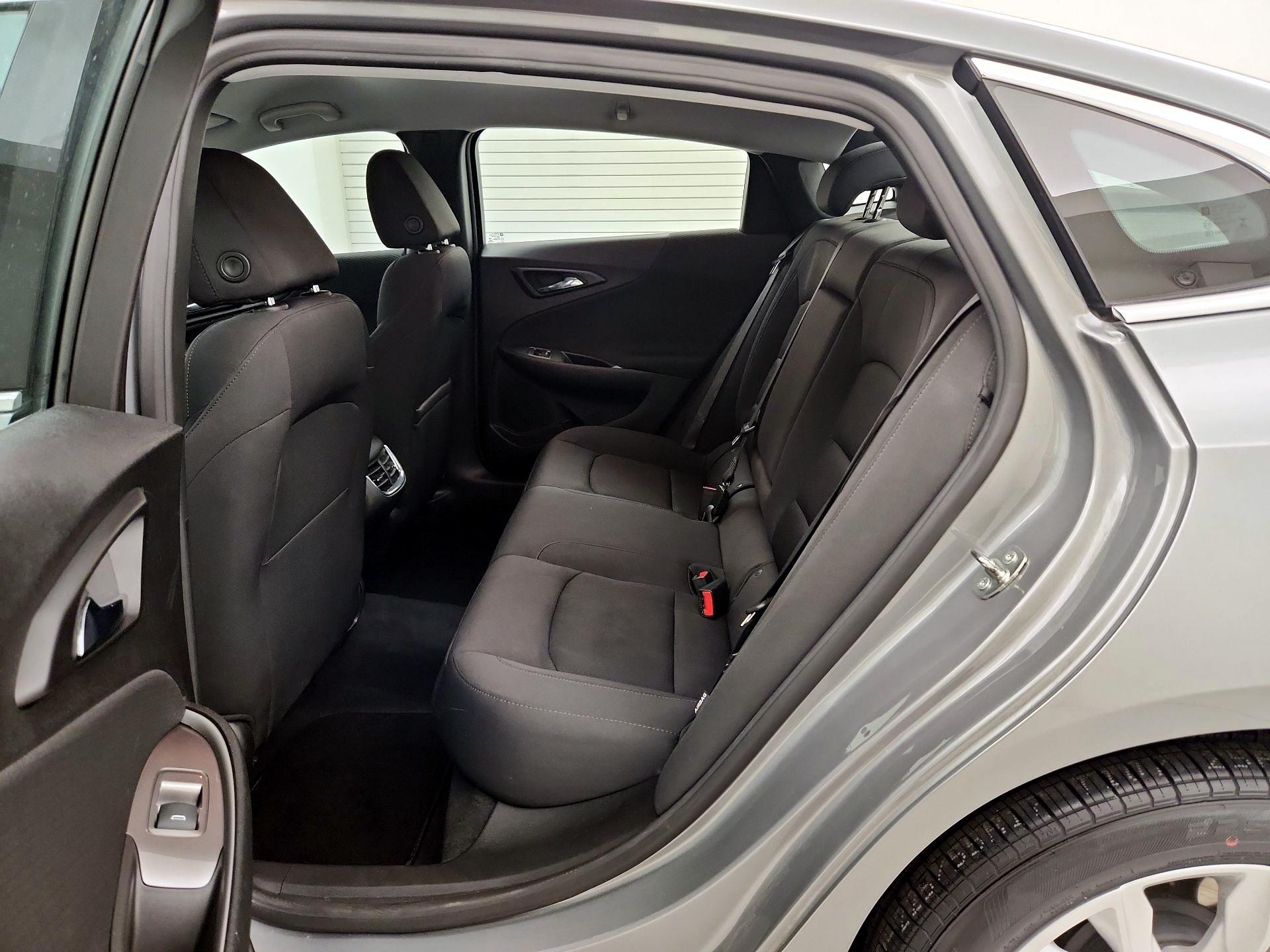 Thumbnail: 2023 Chevrolet Malibu - 19