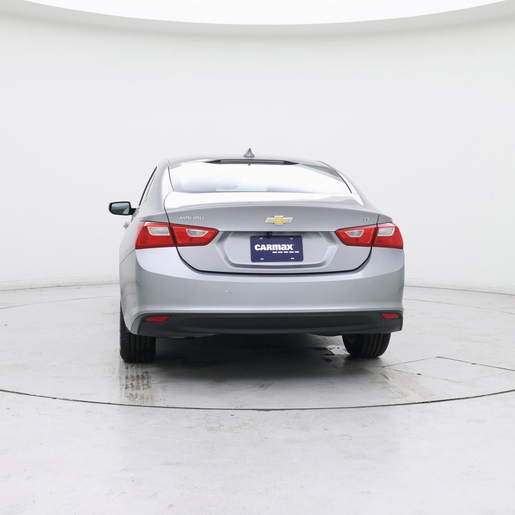 Thumbnail: 2023 Chevrolet Malibu - 6