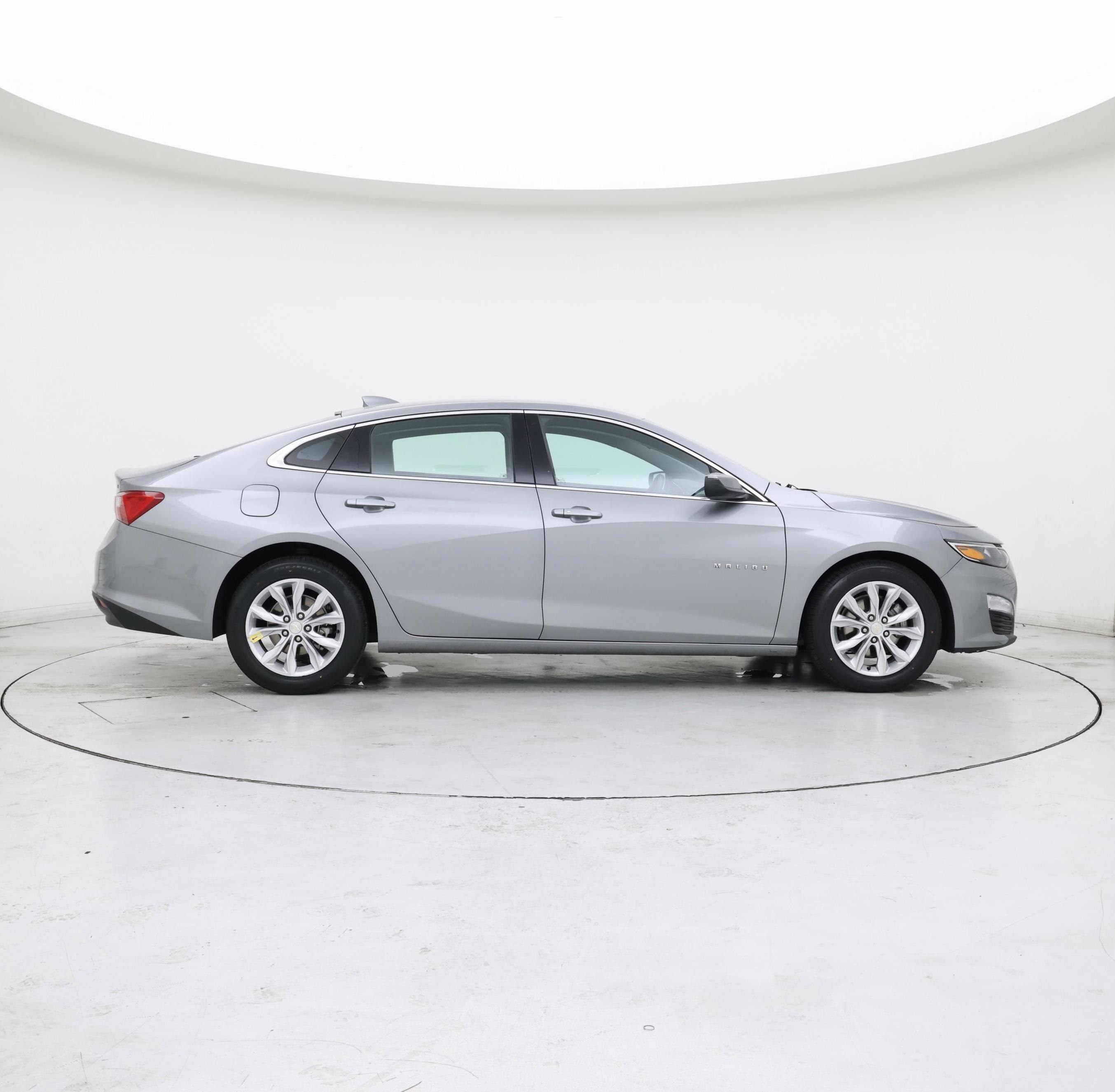 Thumbnail: 2023 Chevrolet Malibu - 7