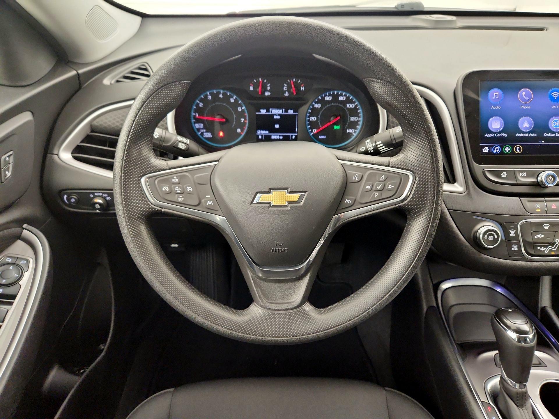 Thumbnail: 2020 Chevrolet Malibu - 10