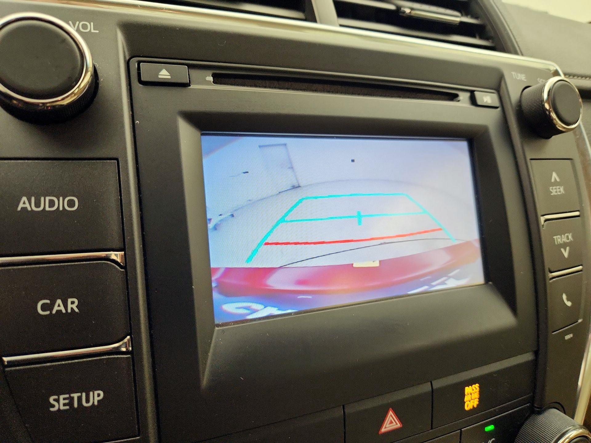 Thumbnail: 2017 Toyota Camry - 14