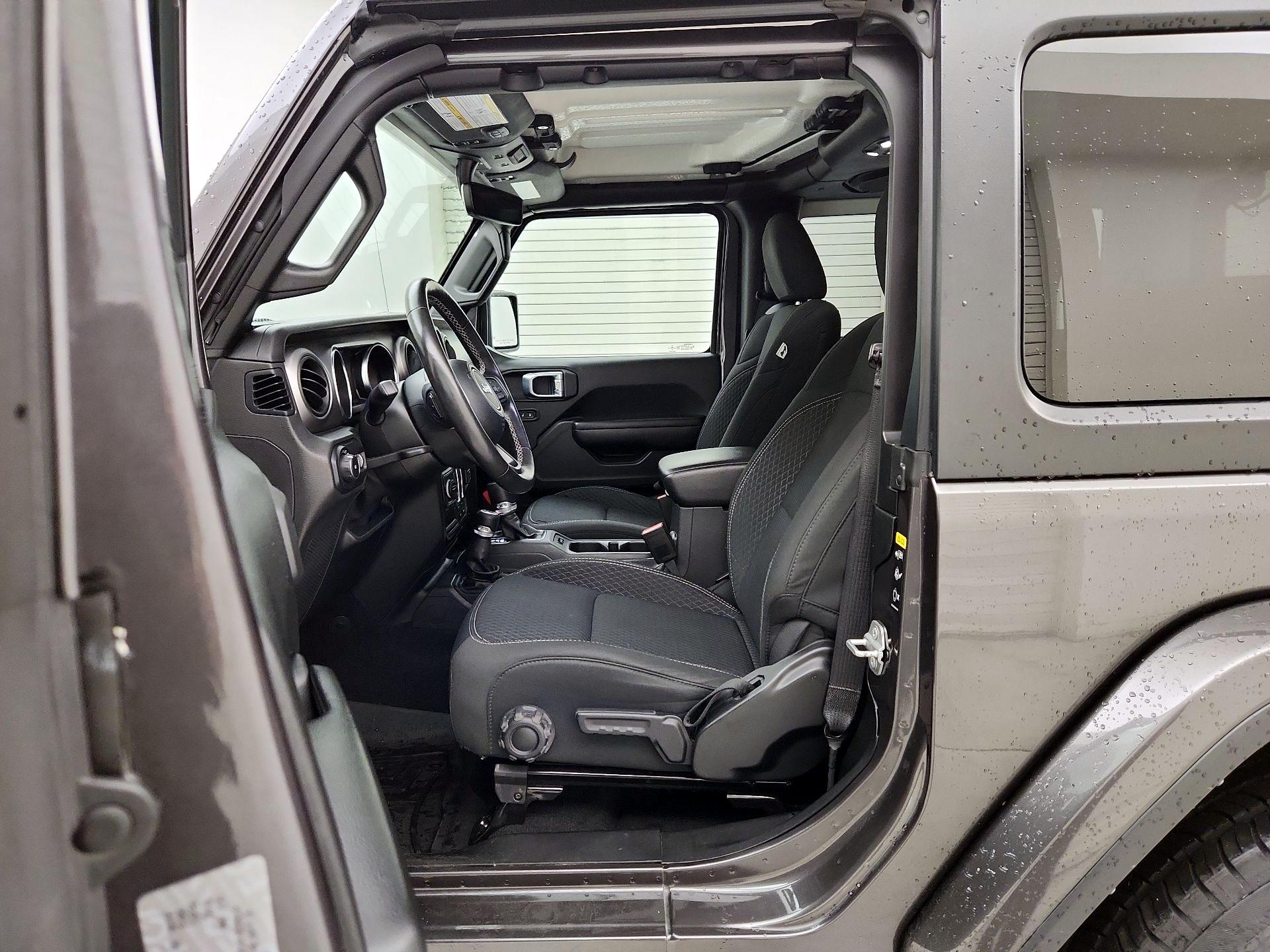 Thumbnail: 2021 Jeep Wrangler - 11