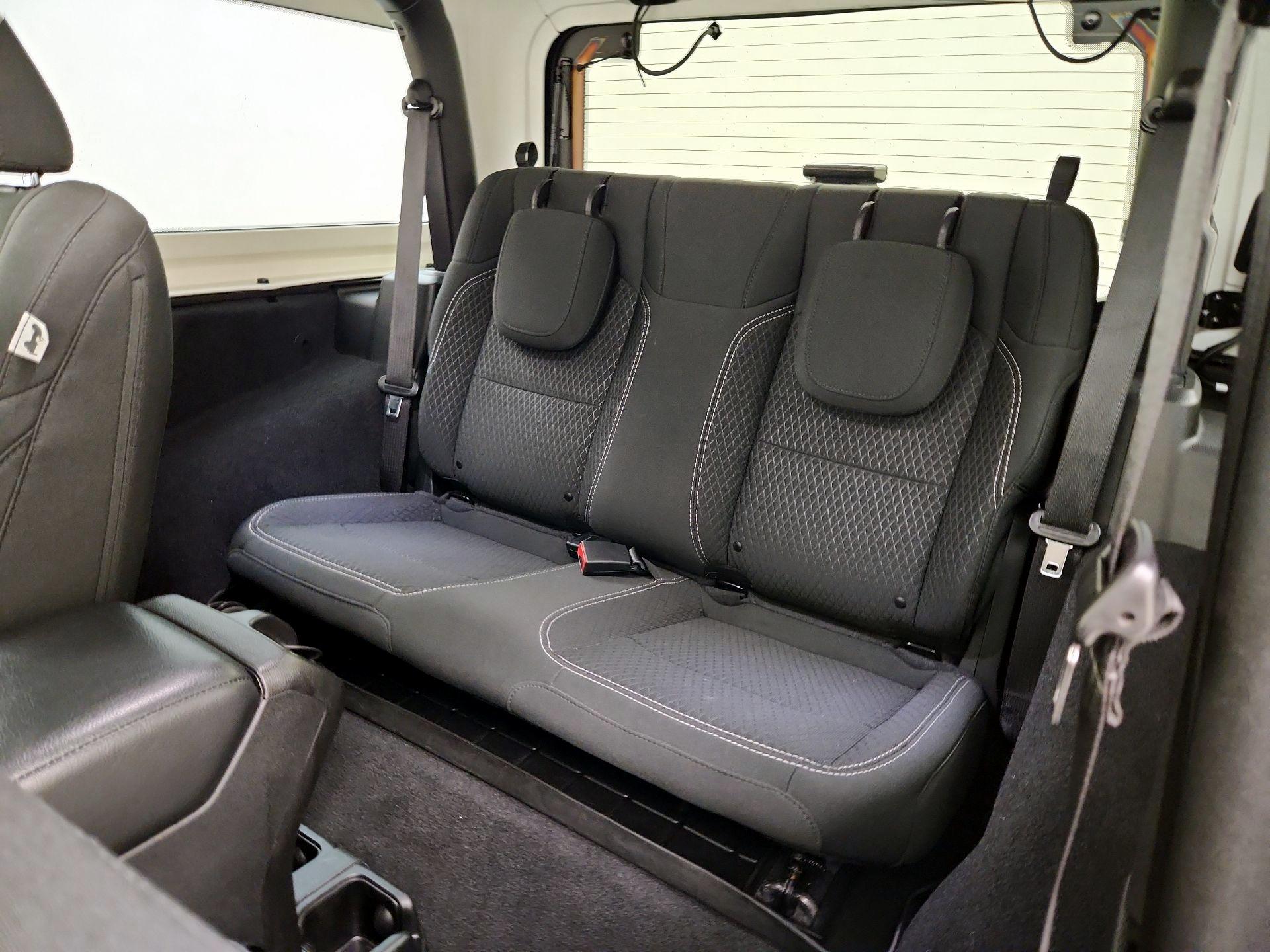 Thumbnail: 2021 Jeep Wrangler - 20