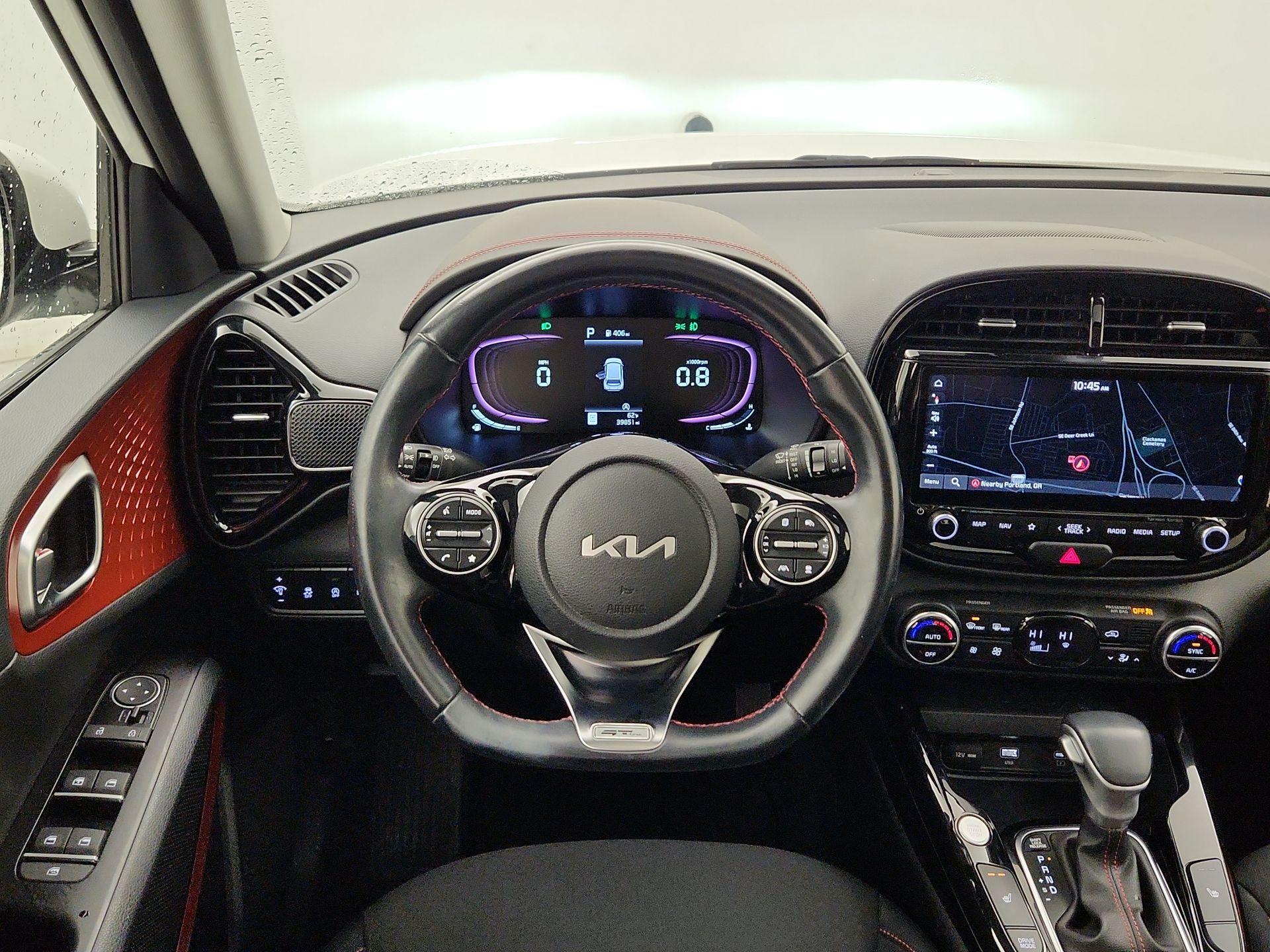 Thumbnail: 2023 Kia Soul - 10