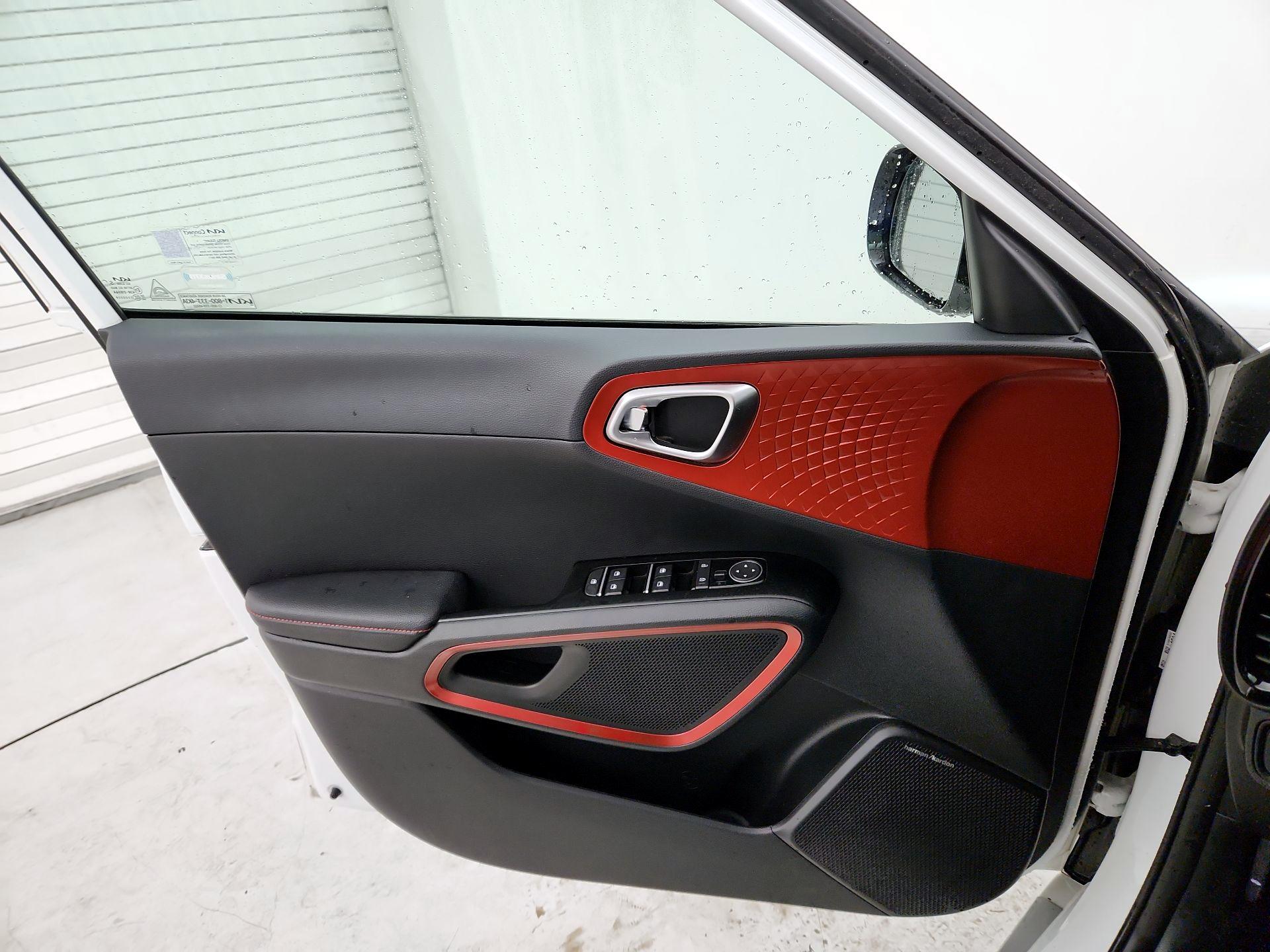 Thumbnail: 2023 Kia Soul - 12