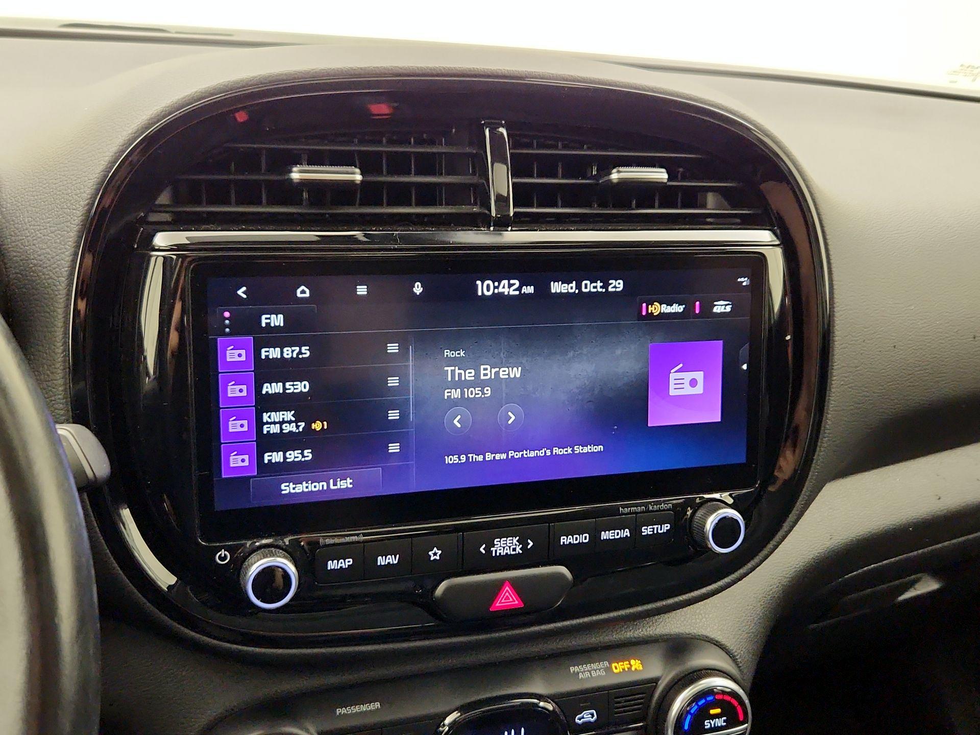 Thumbnail: 2023 Kia Soul - 16