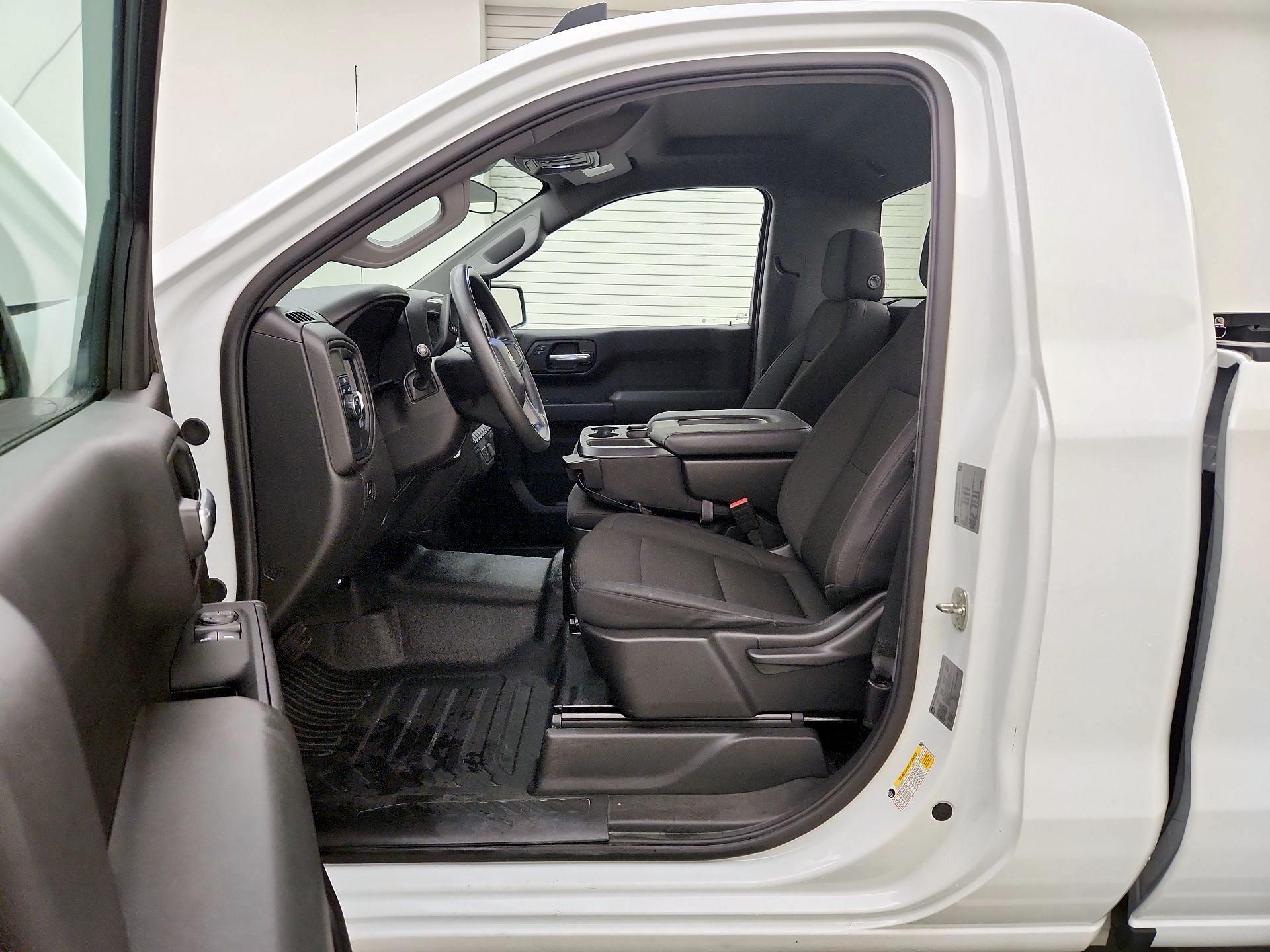 Thumbnail: 2024 Chevrolet Silverado 1500 - 11