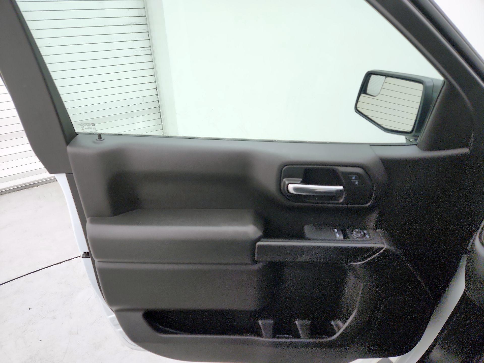 Thumbnail: 2024 Chevrolet Silverado 1500 - 12