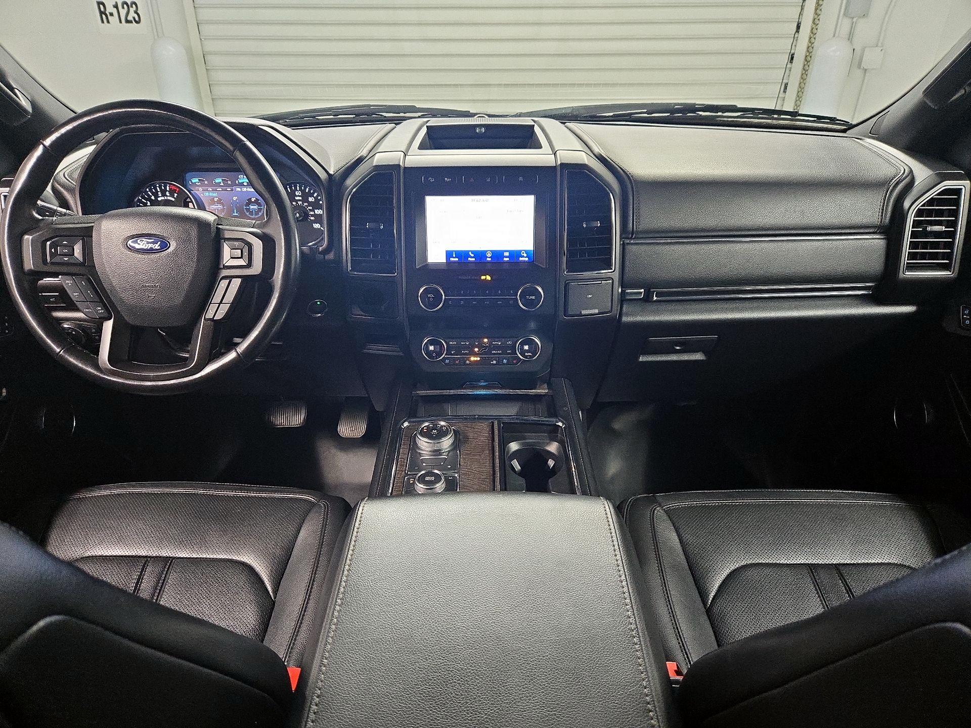 Thumbnail: 2020 Ford Expedition - 9