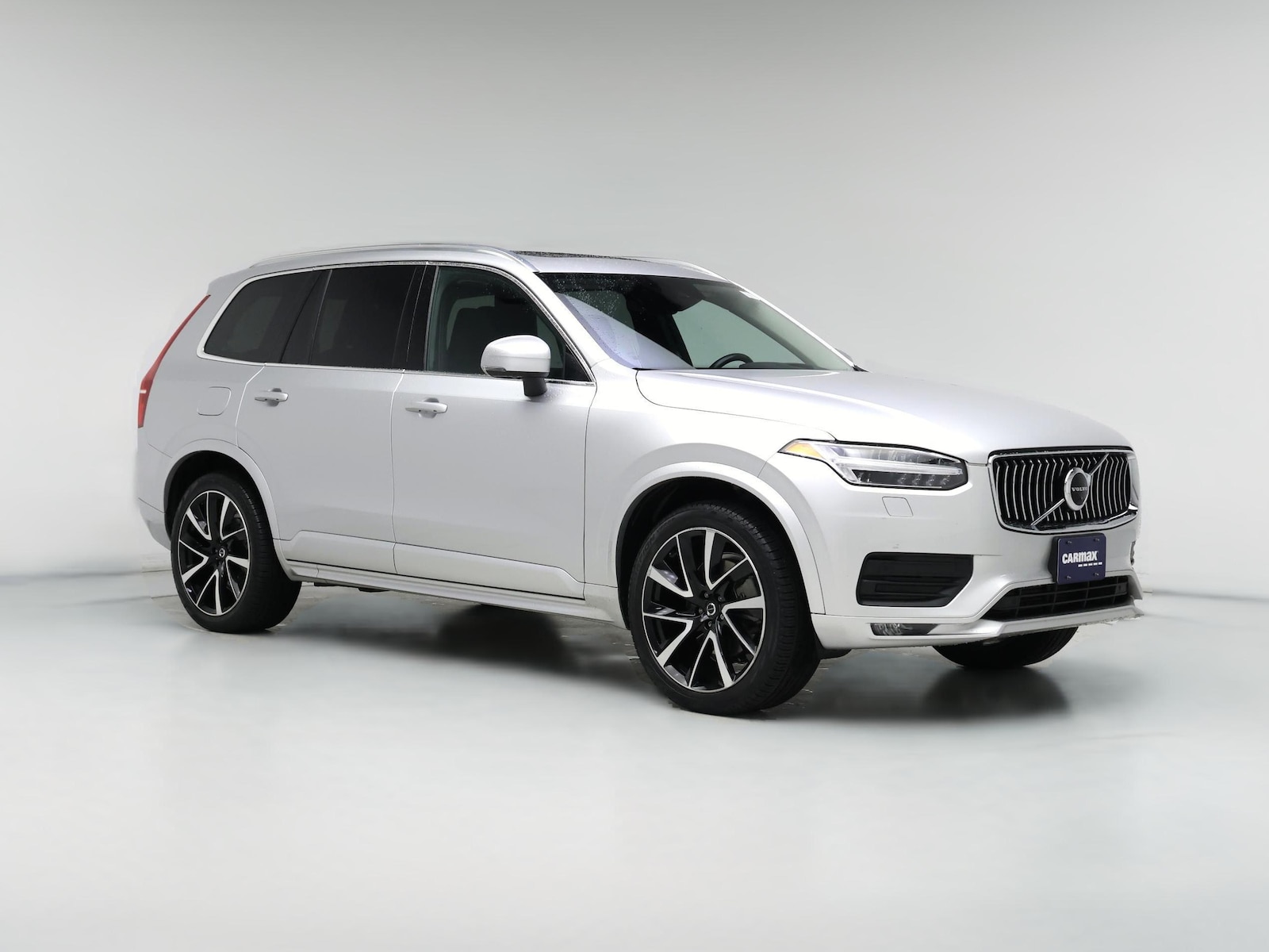2022 Volvo XC90 Momentum