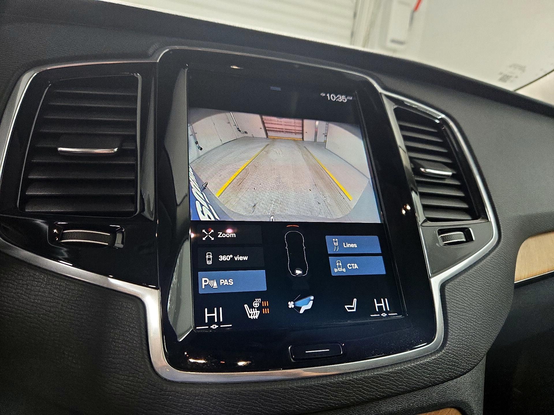 Thumbnail: 2022 Volvo XC90 - 15