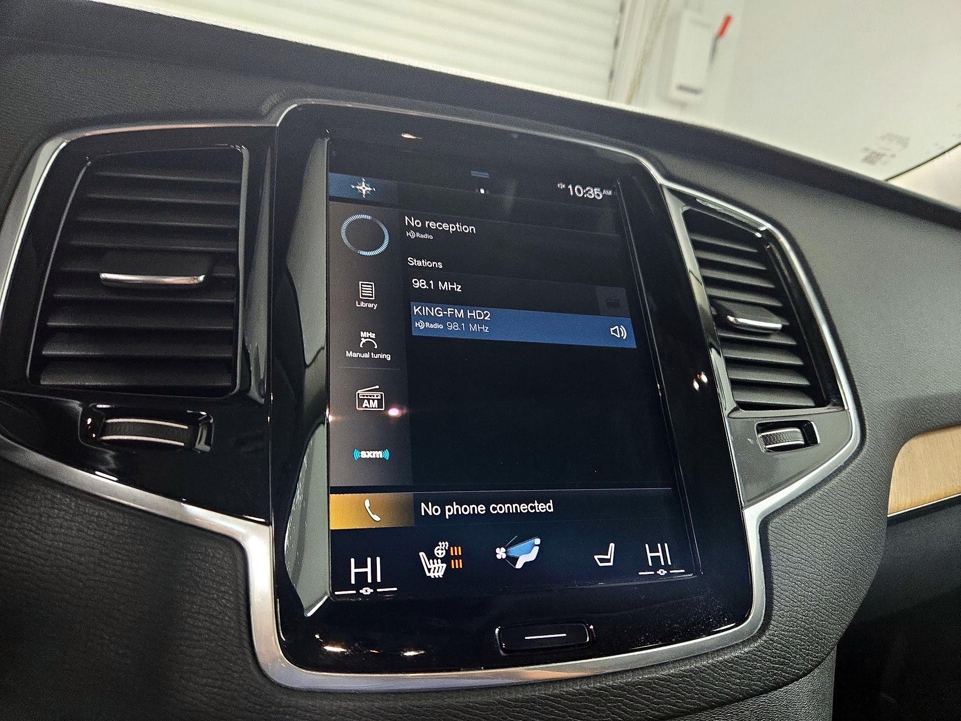 Thumbnail: 2022 Volvo XC90 - 16