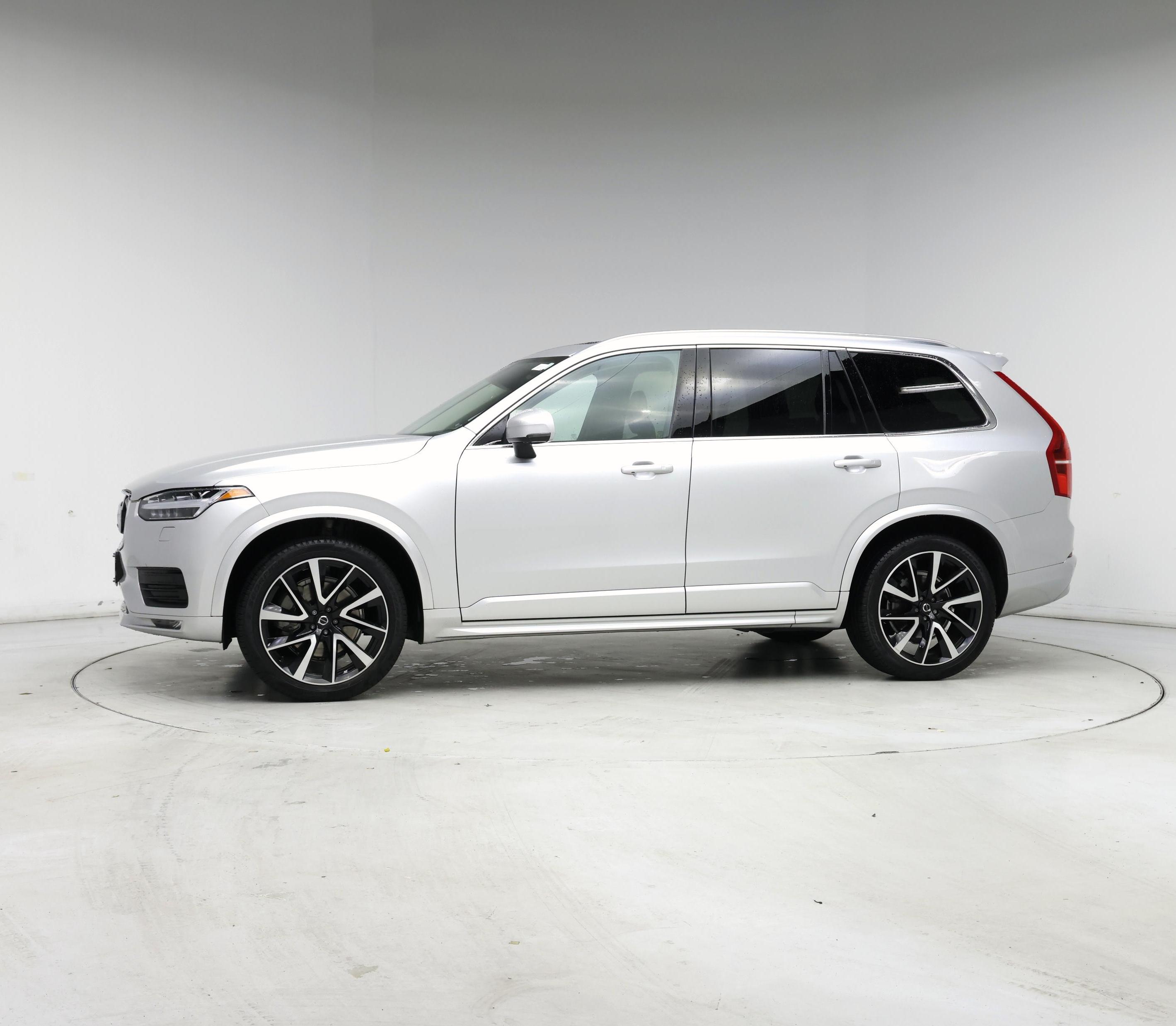 Thumbnail: 2022 Volvo XC90 - 3