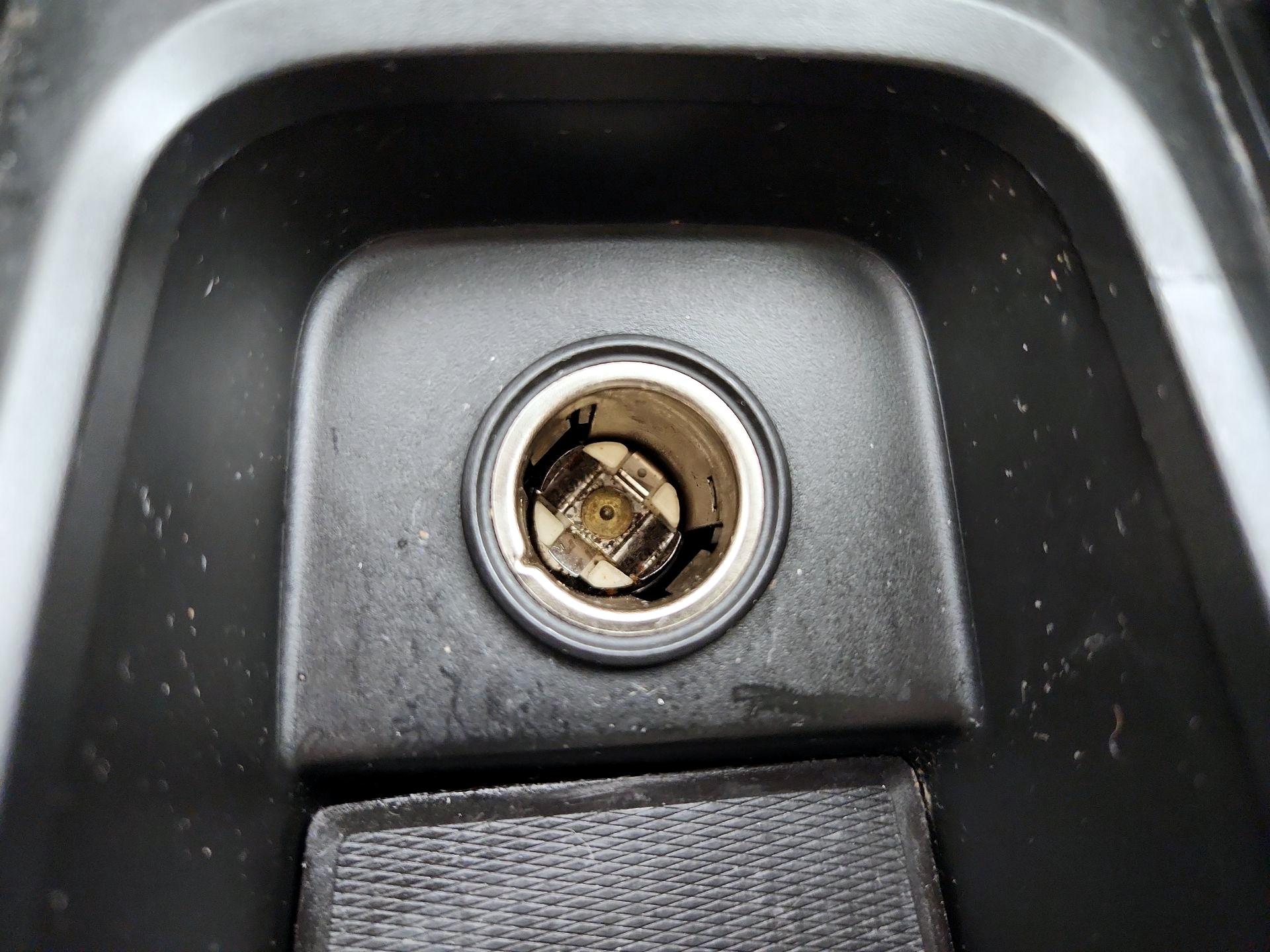 Thumbnail: 2021 Volvo XC60 - 19