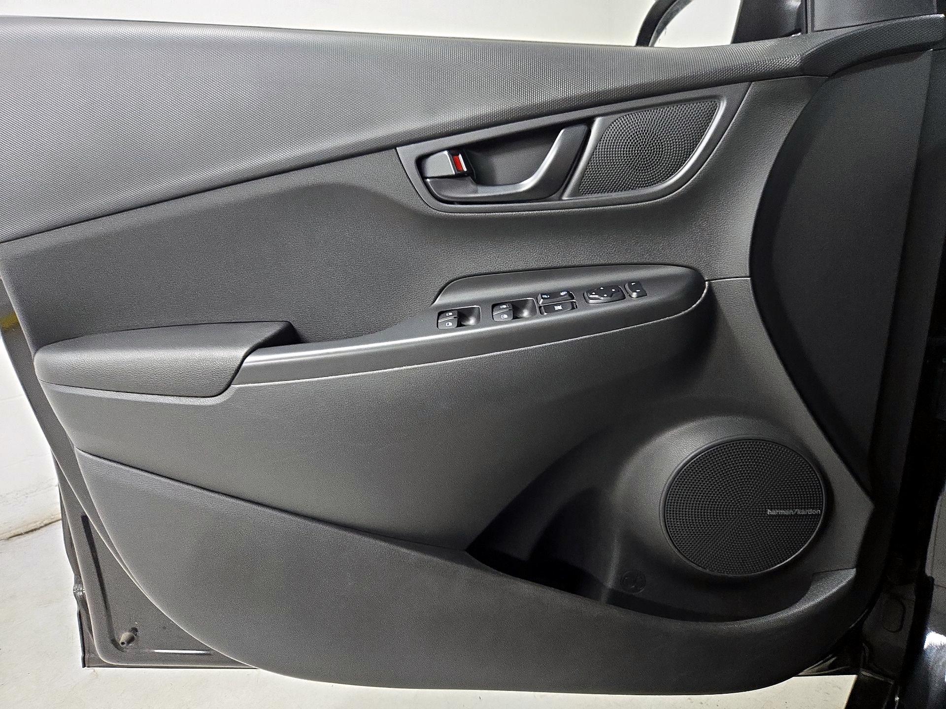 Thumbnail: 2022 Hyundai Kona - 12