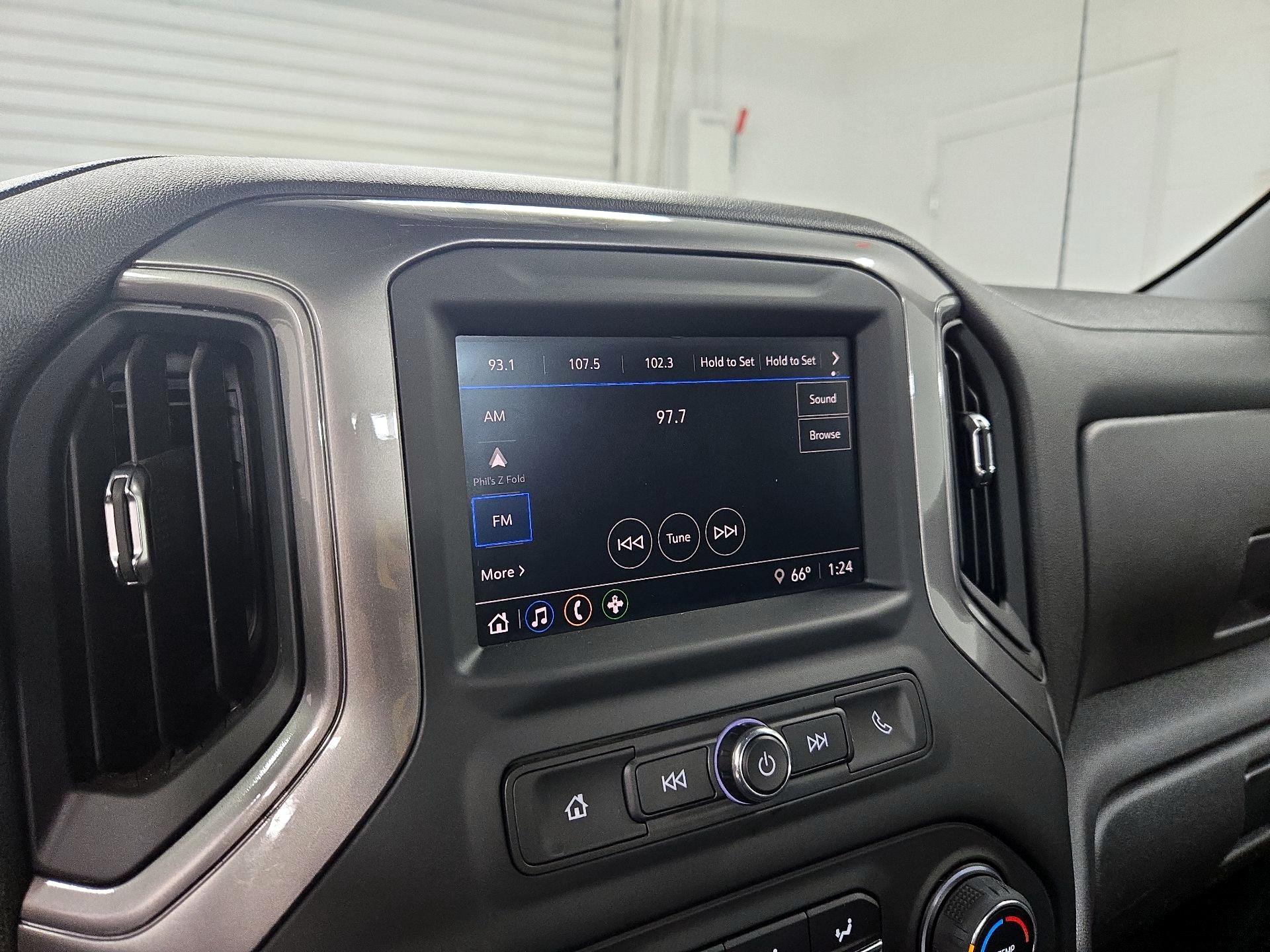 Thumbnail: 2024 Chevrolet Silverado 1500 - 15