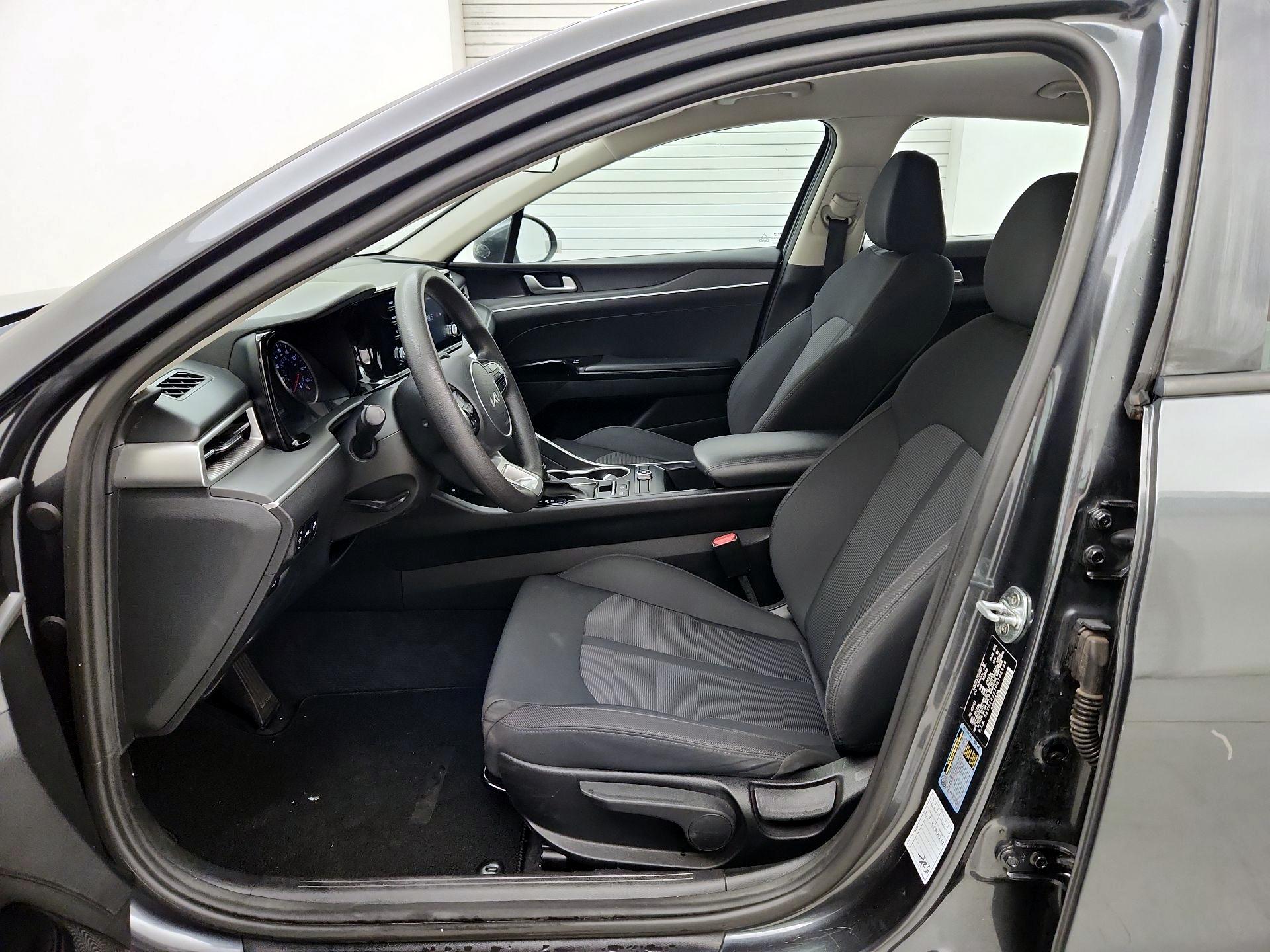 Thumbnail: 2022 Kia K5 - 11