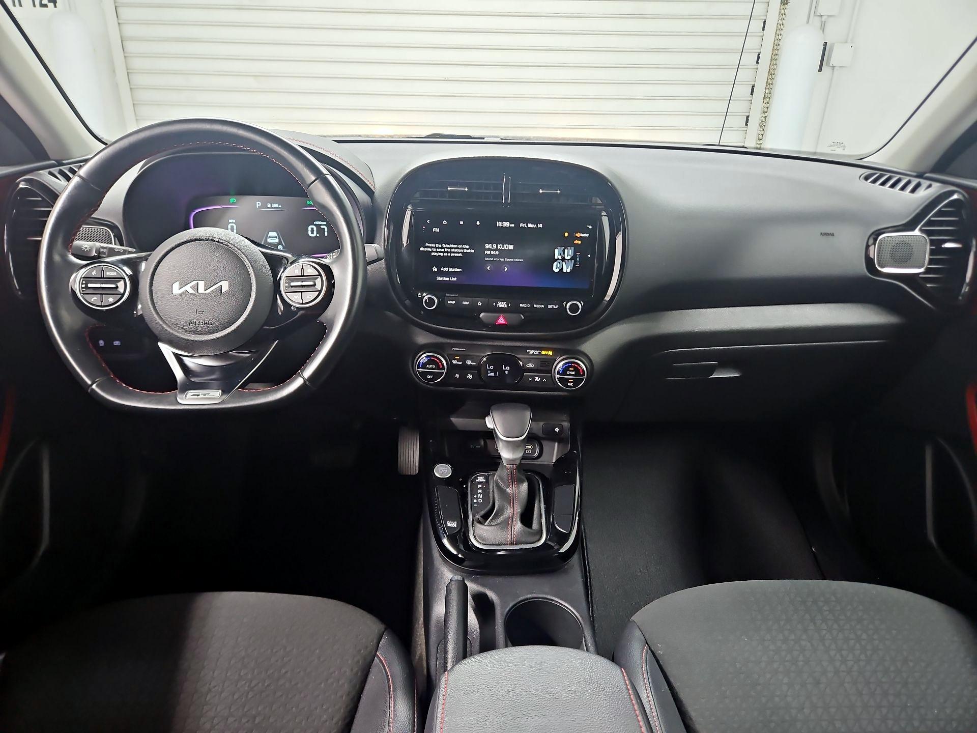 Thumbnail: 2023 Kia Soul - 9