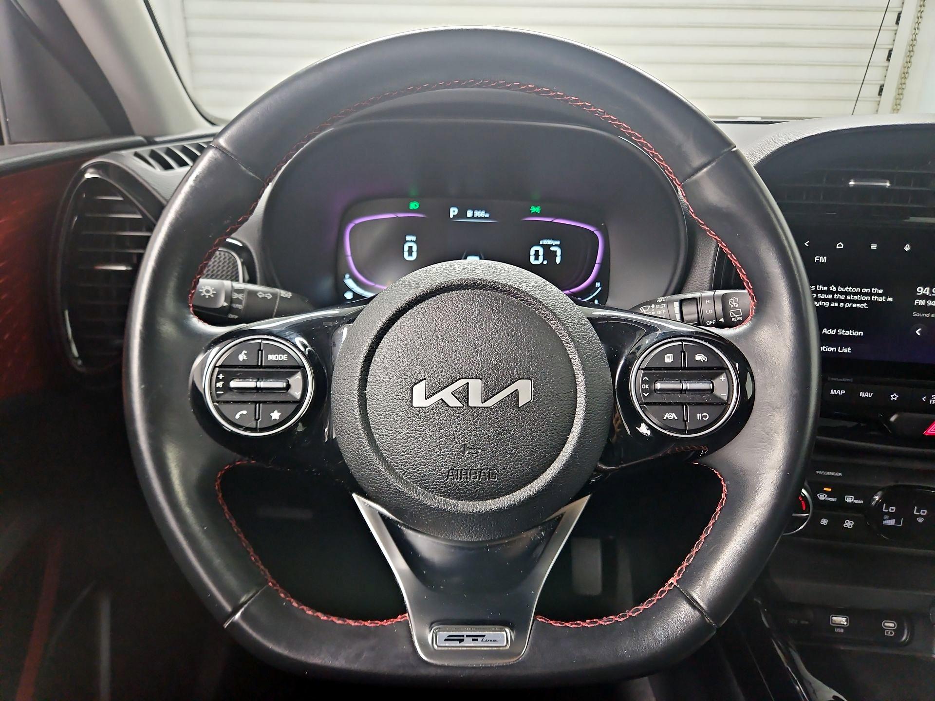 Thumbnail: 2023 Kia Soul - 10