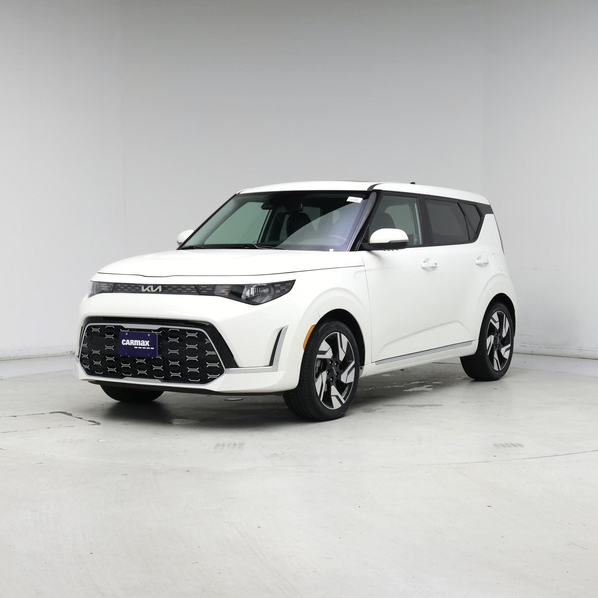 Thumbnail: 2023 Kia Soul - 4