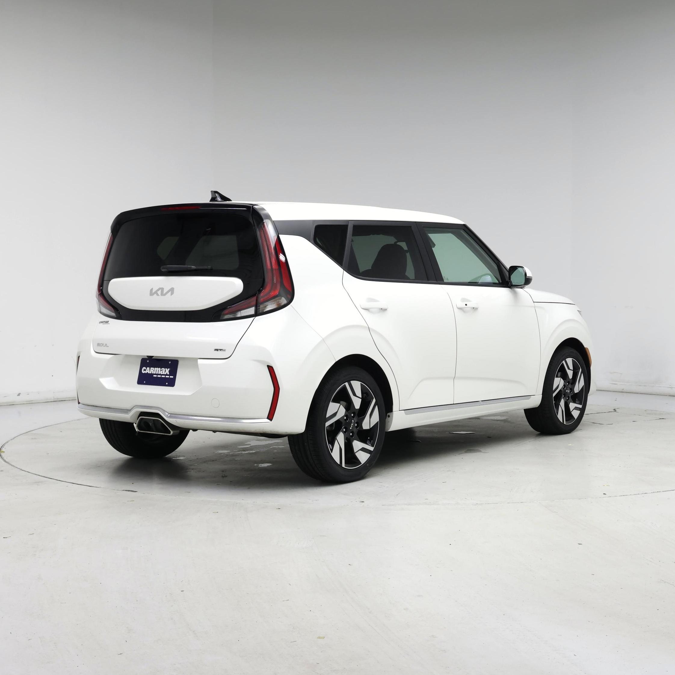 Thumbnail: 2023 Kia Soul - 8