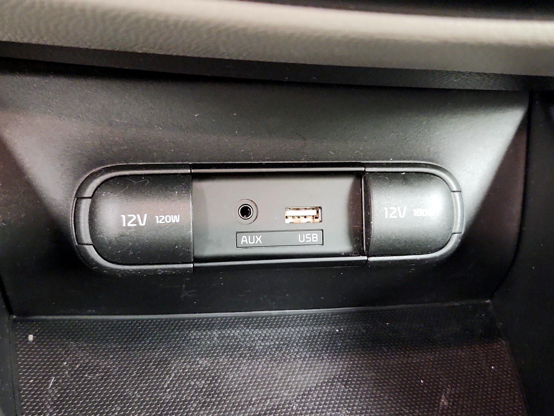 Thumbnail: 2019 Kia Soul - 18