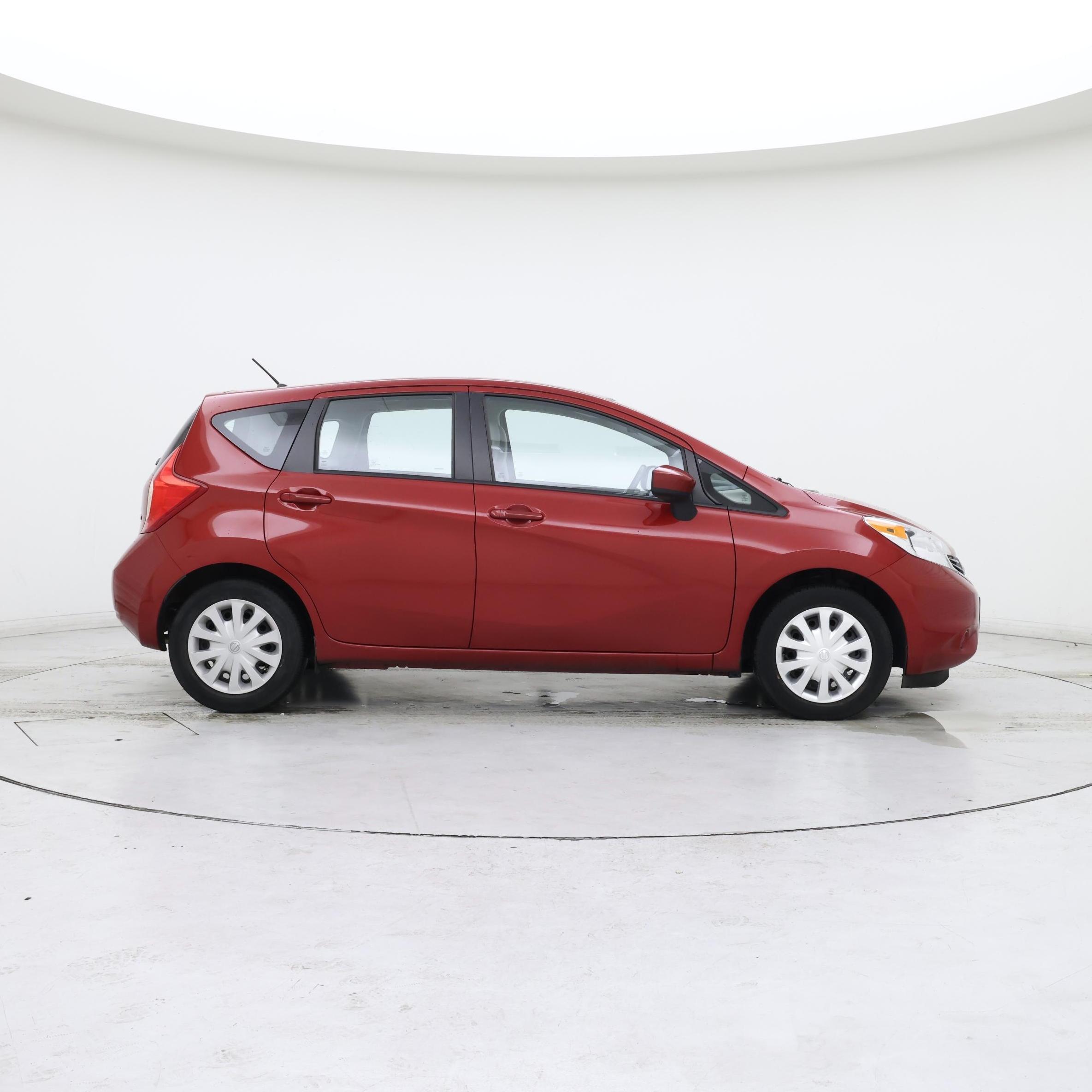 Thumbnail: 2015 Nissan Versa Note - 7