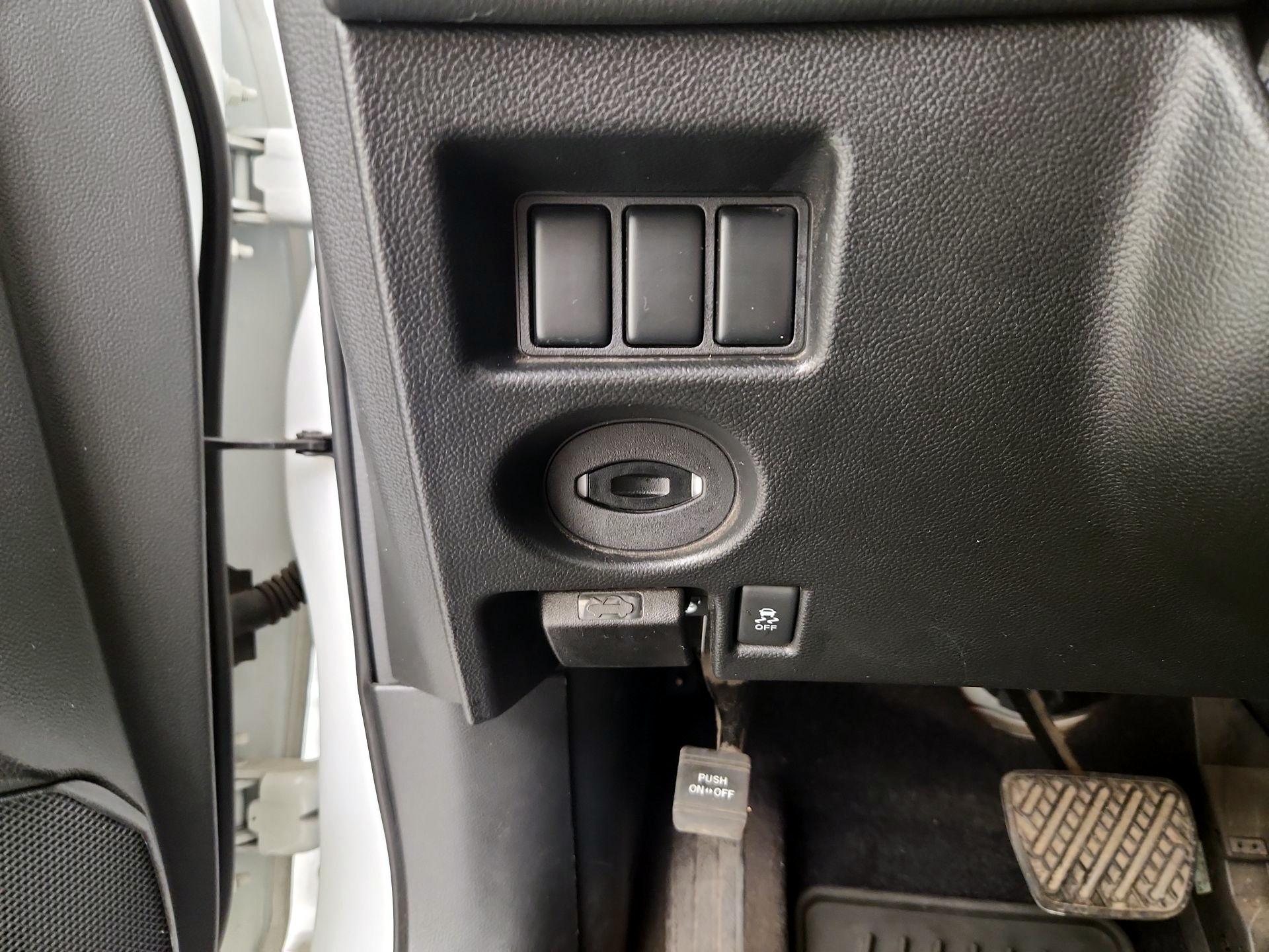 Thumbnail: 2017 INFINITI QX50 - 13