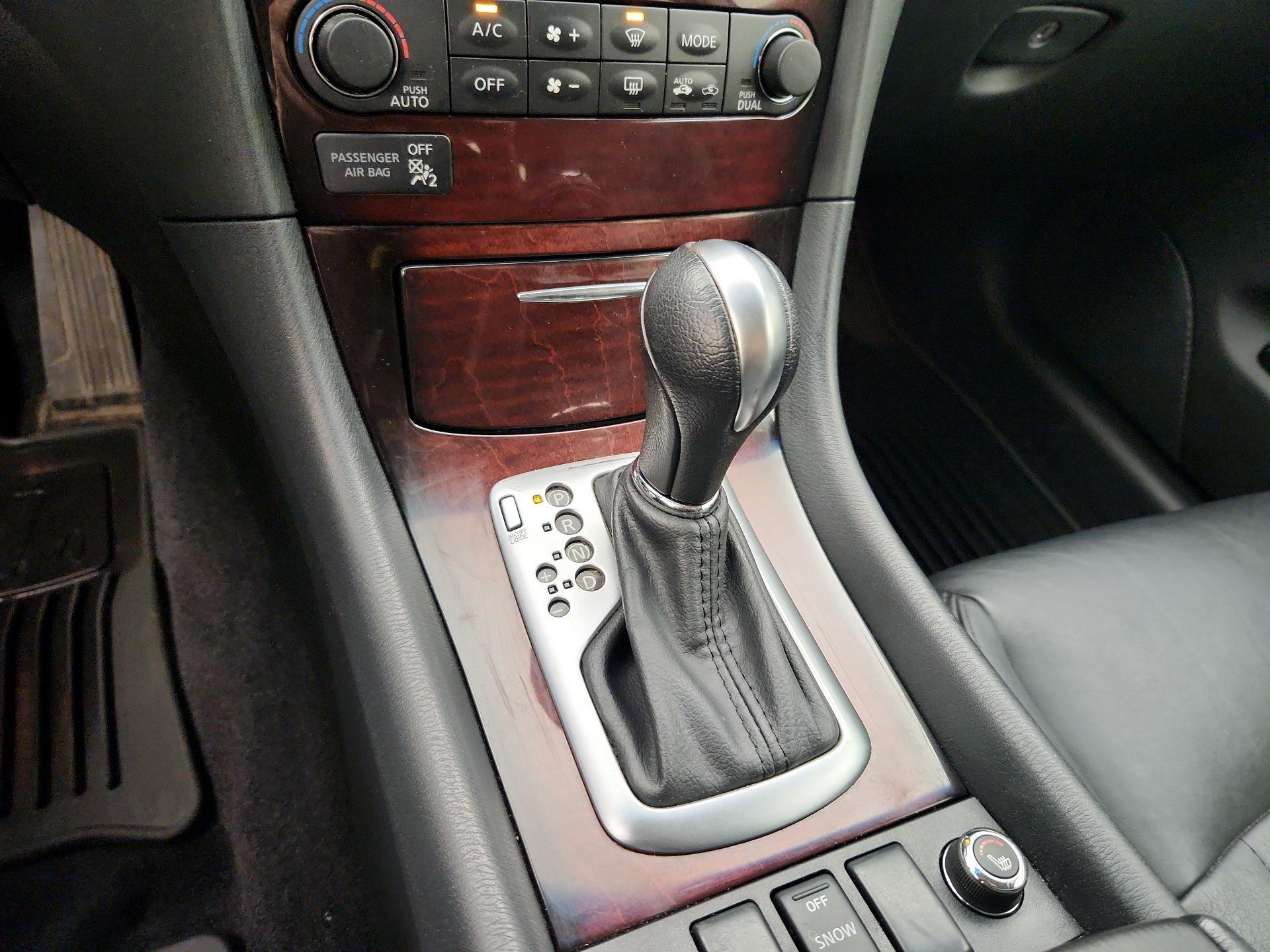 Thumbnail: 2017 INFINITI QX50 - 18