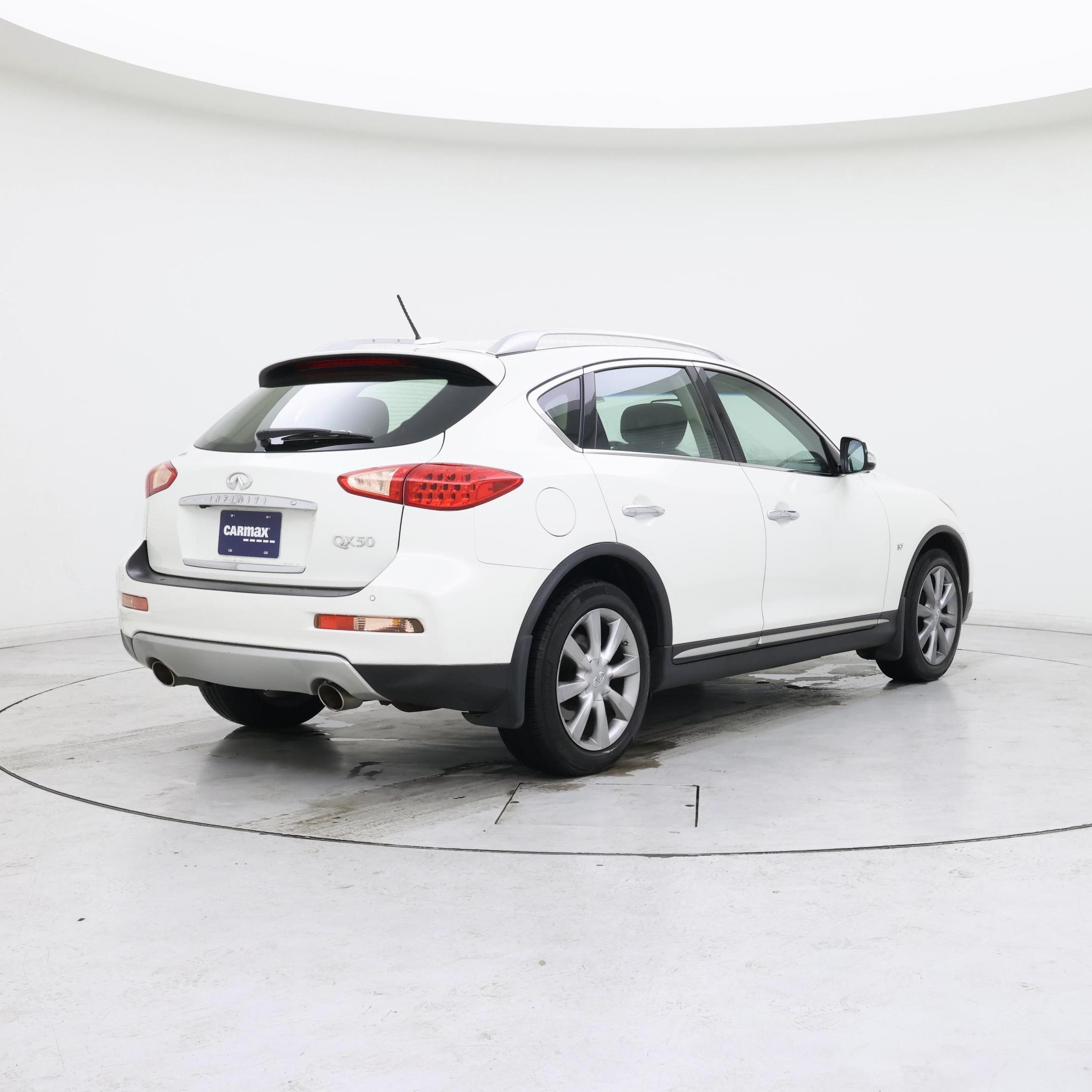 Thumbnail: 2017 INFINITI QX50 - 8