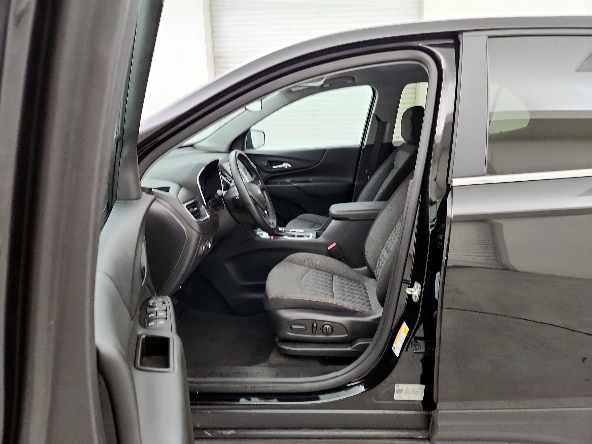 Thumbnail: 2023 Chevrolet Equinox - 11