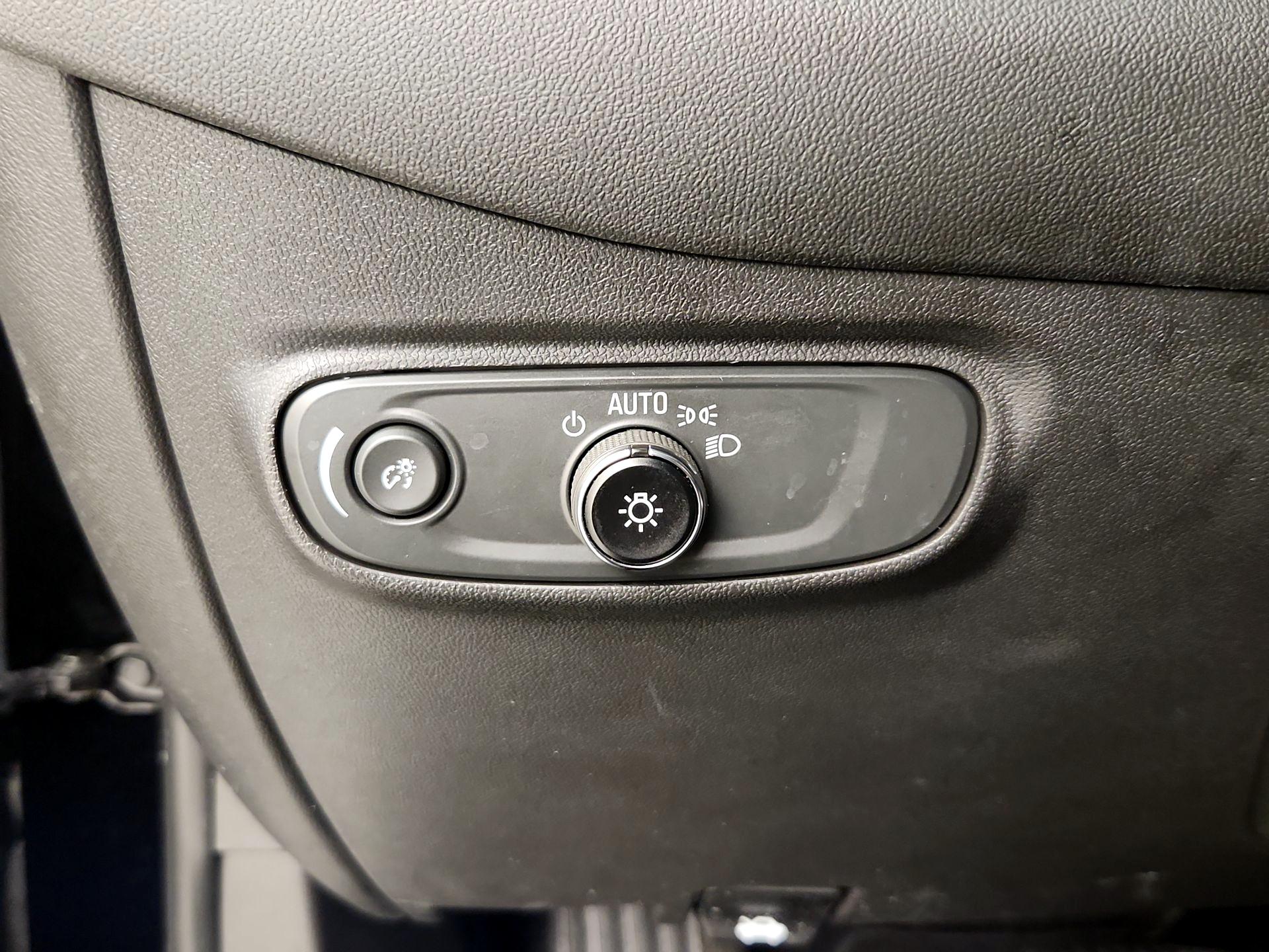 Thumbnail: 2023 Chevrolet Equinox - 13