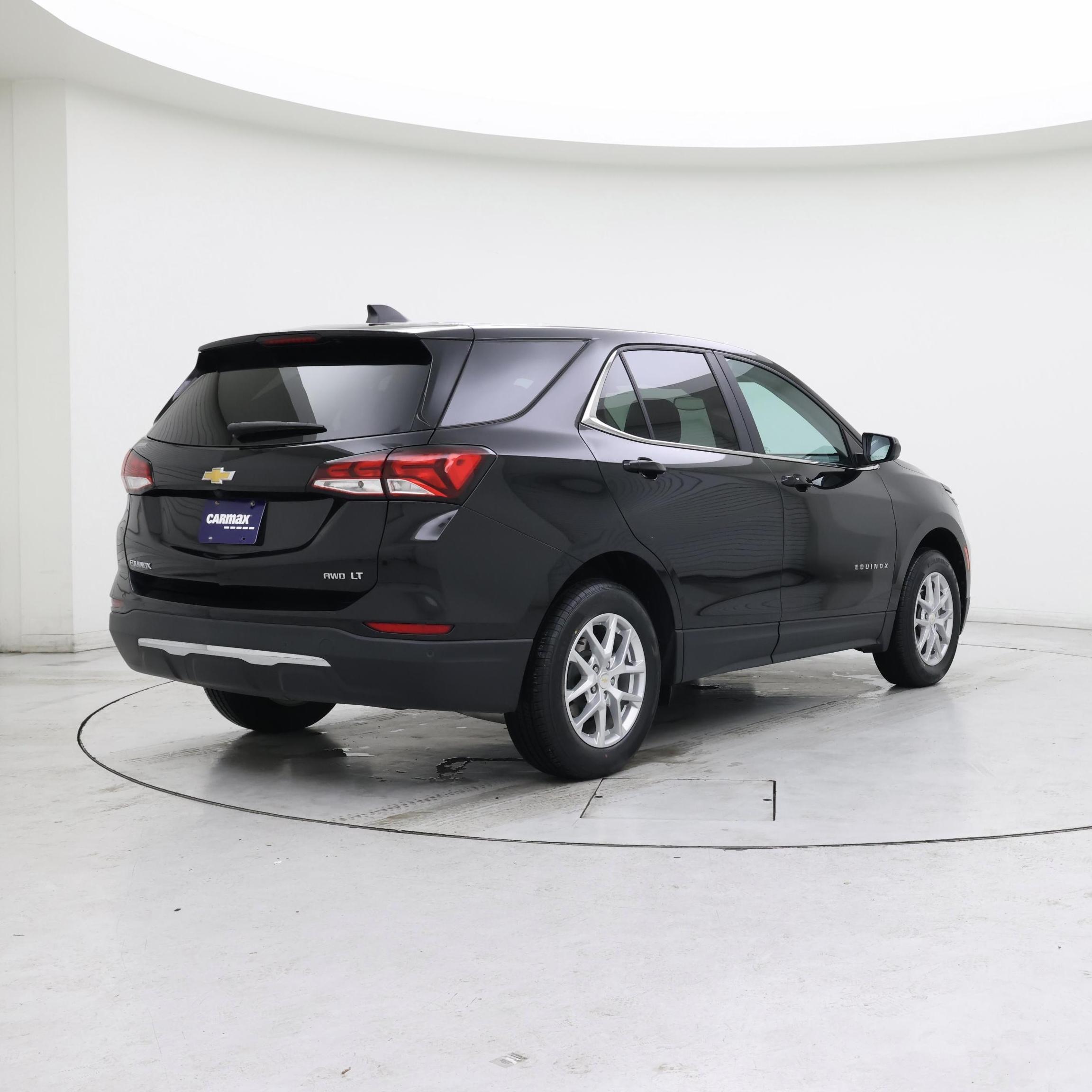 Thumbnail: 2023 Chevrolet Equinox - 8