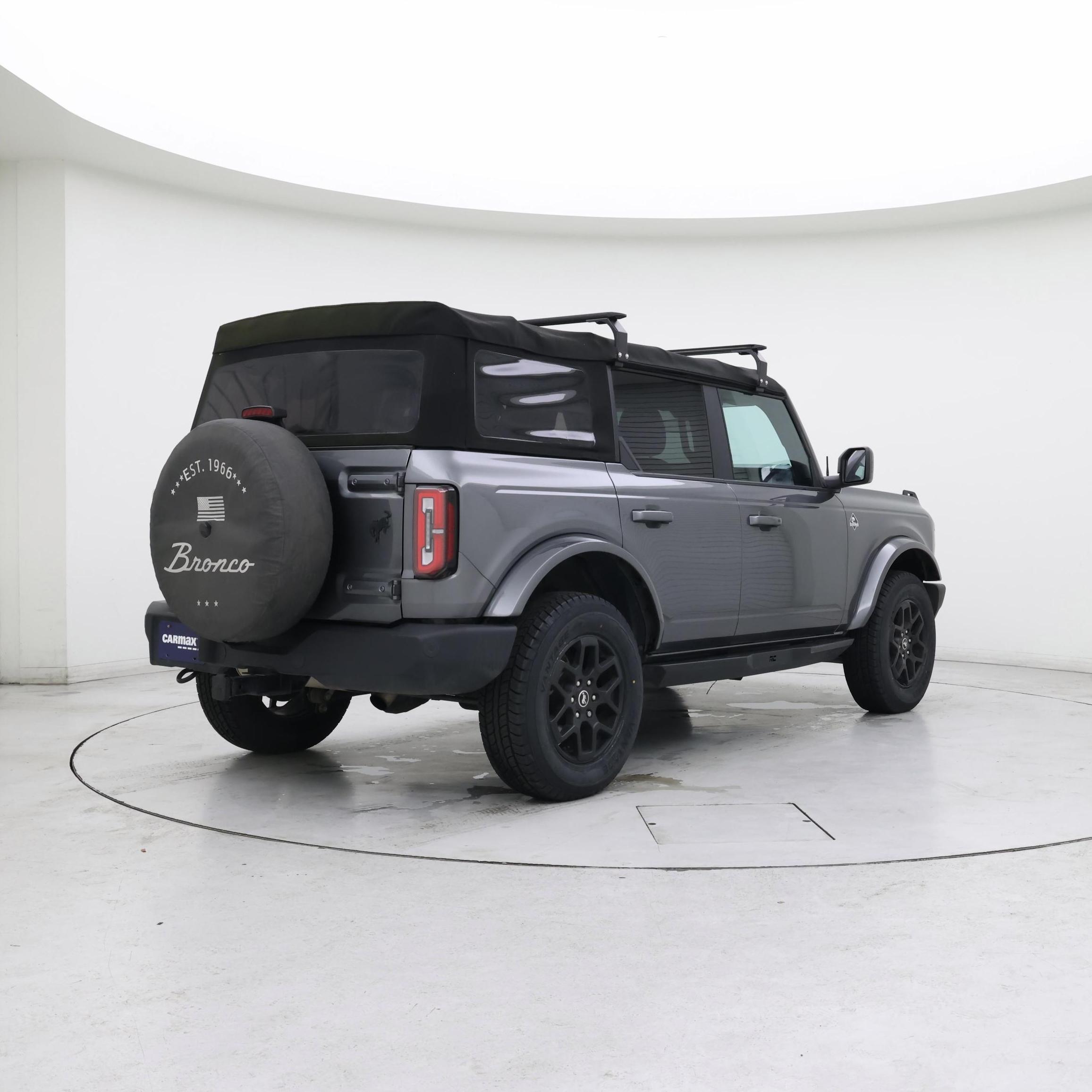 Thumbnail: 2022 Ford Bronco - 8