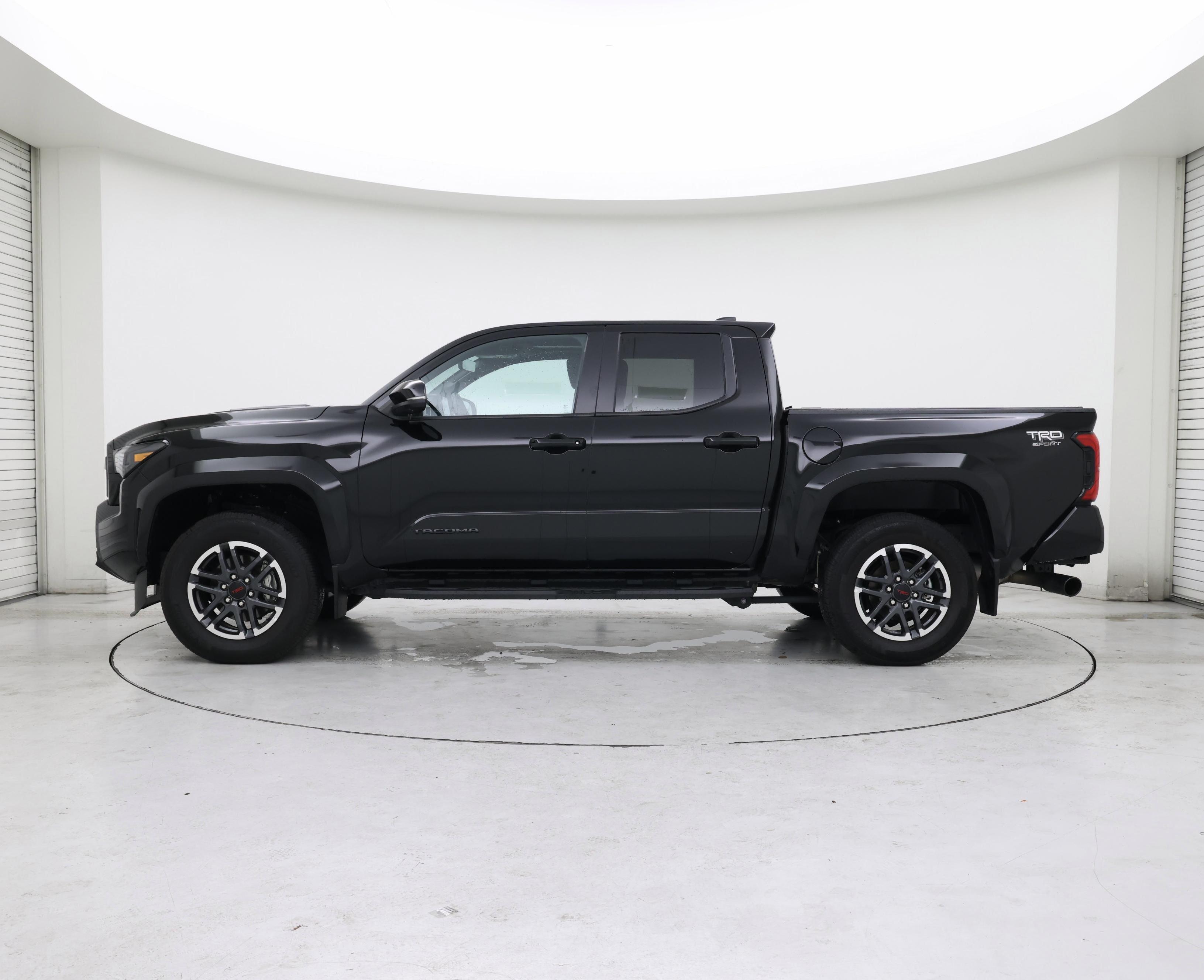 Thumbnail: 2024 Toyota Tacoma - 3