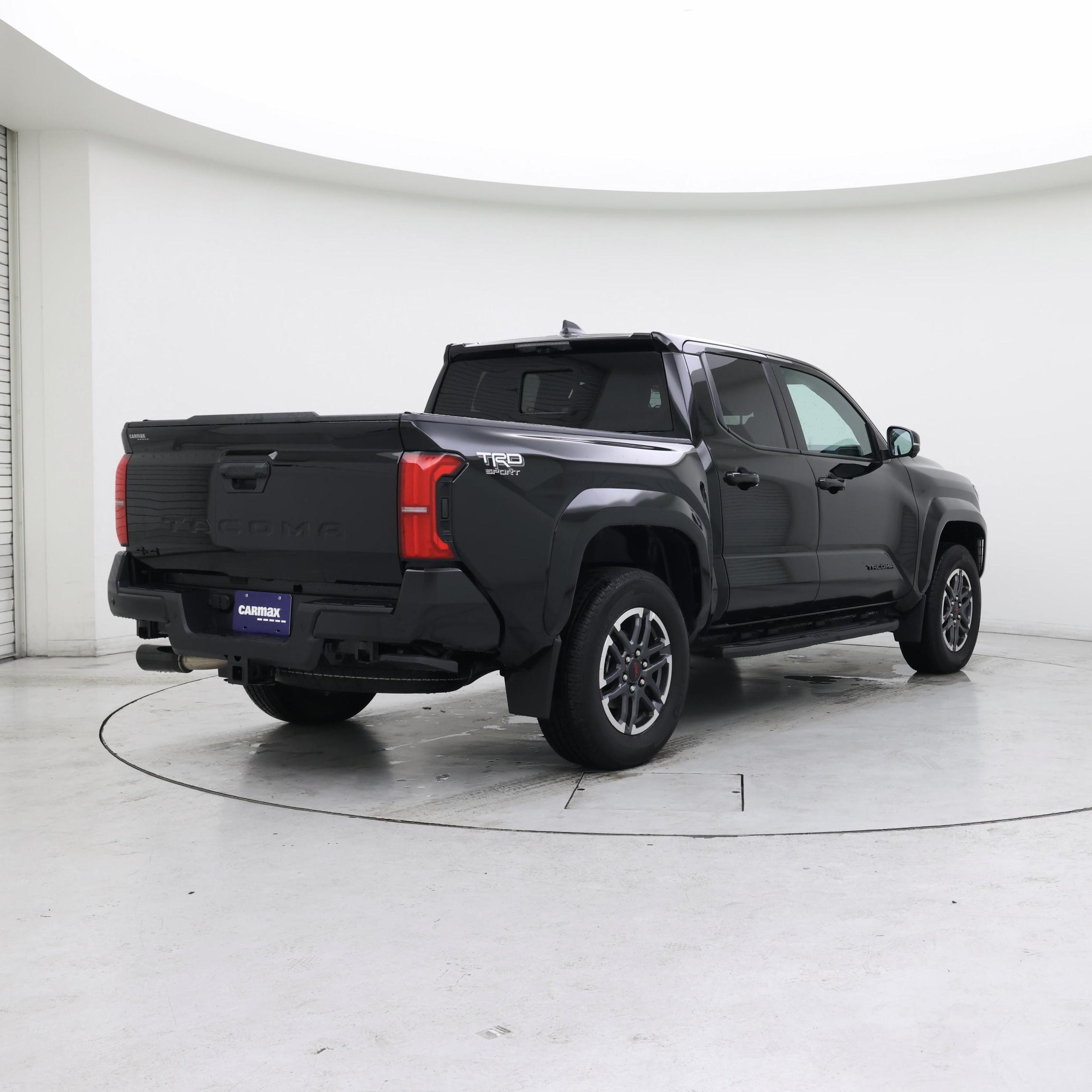 Thumbnail: 2024 Toyota Tacoma - 8